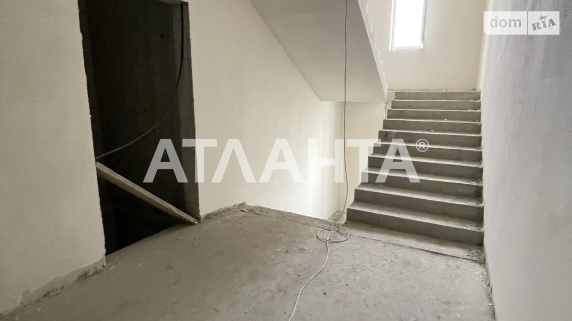 Продается 1-комнатная квартира 40 кв. м в Солонке, ул. Ивана Рубчака - фото 3