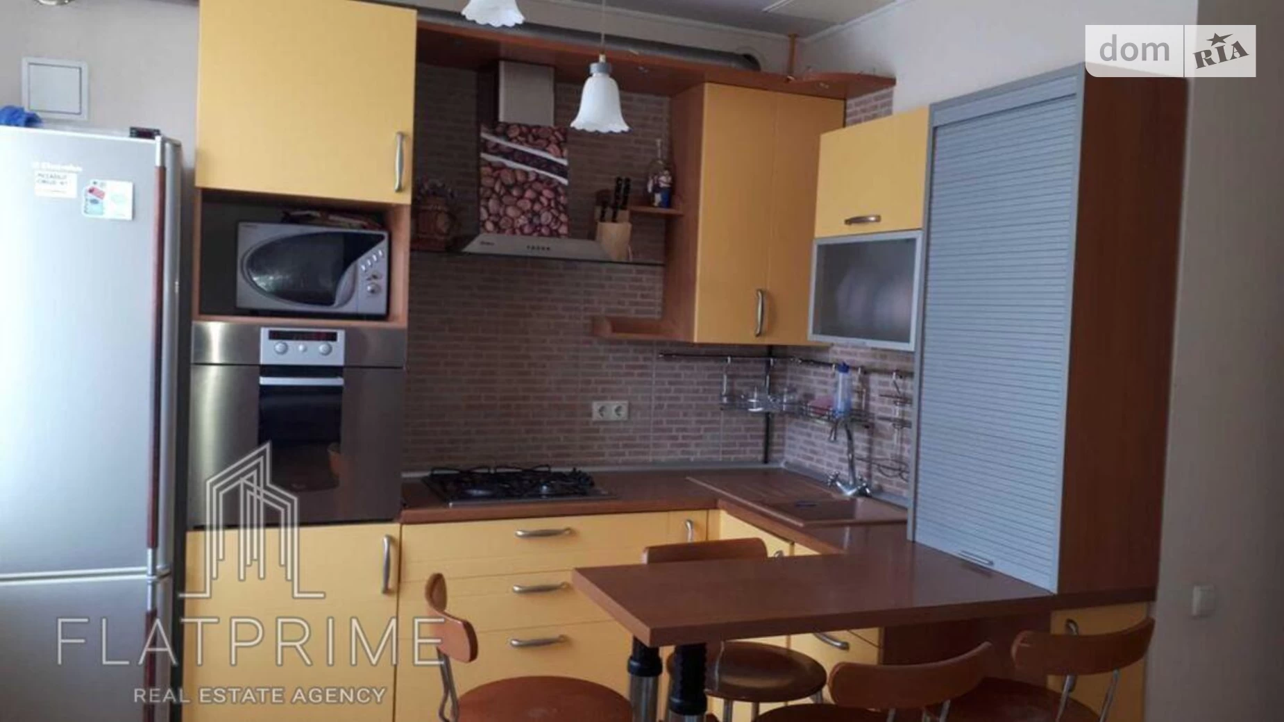 Продается 2-комнатная квартира 74 кв. м в Киеве, ул. Рогнединская, 5/14 - фото 2