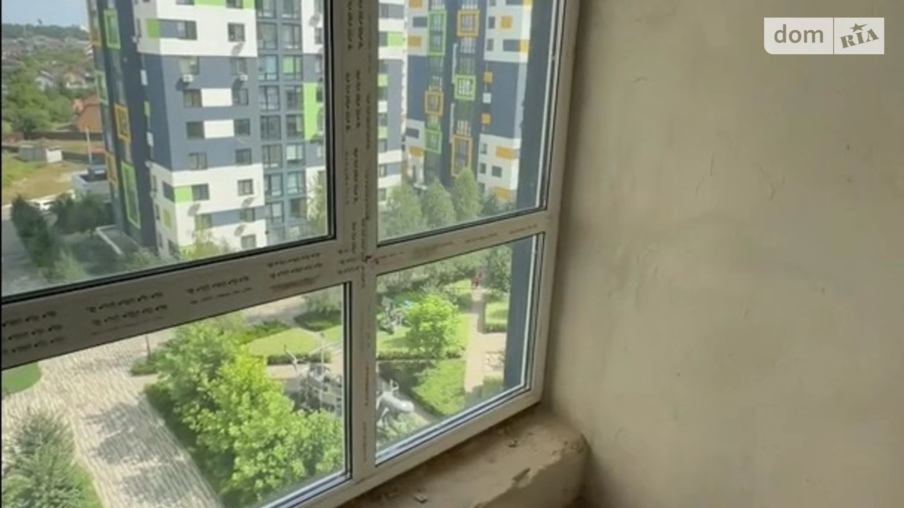Продается 1-комнатная квартира 36 кв. м в Буче, бул. Леонида Бирюкова, 9 - фото 2