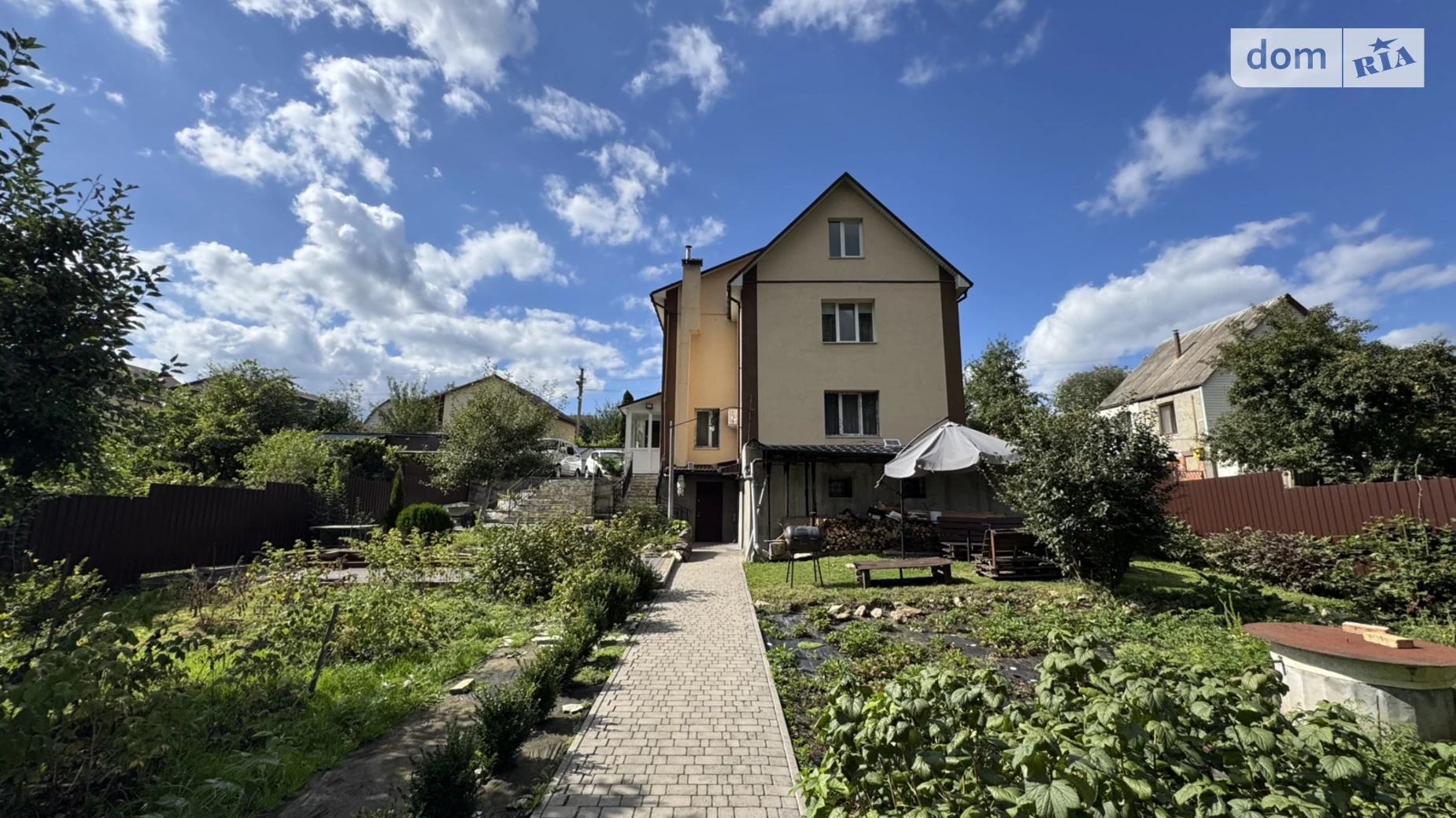 Продается дом на 2 этажа 227 кв. м с камином, цена: 165000 $ - фото 3