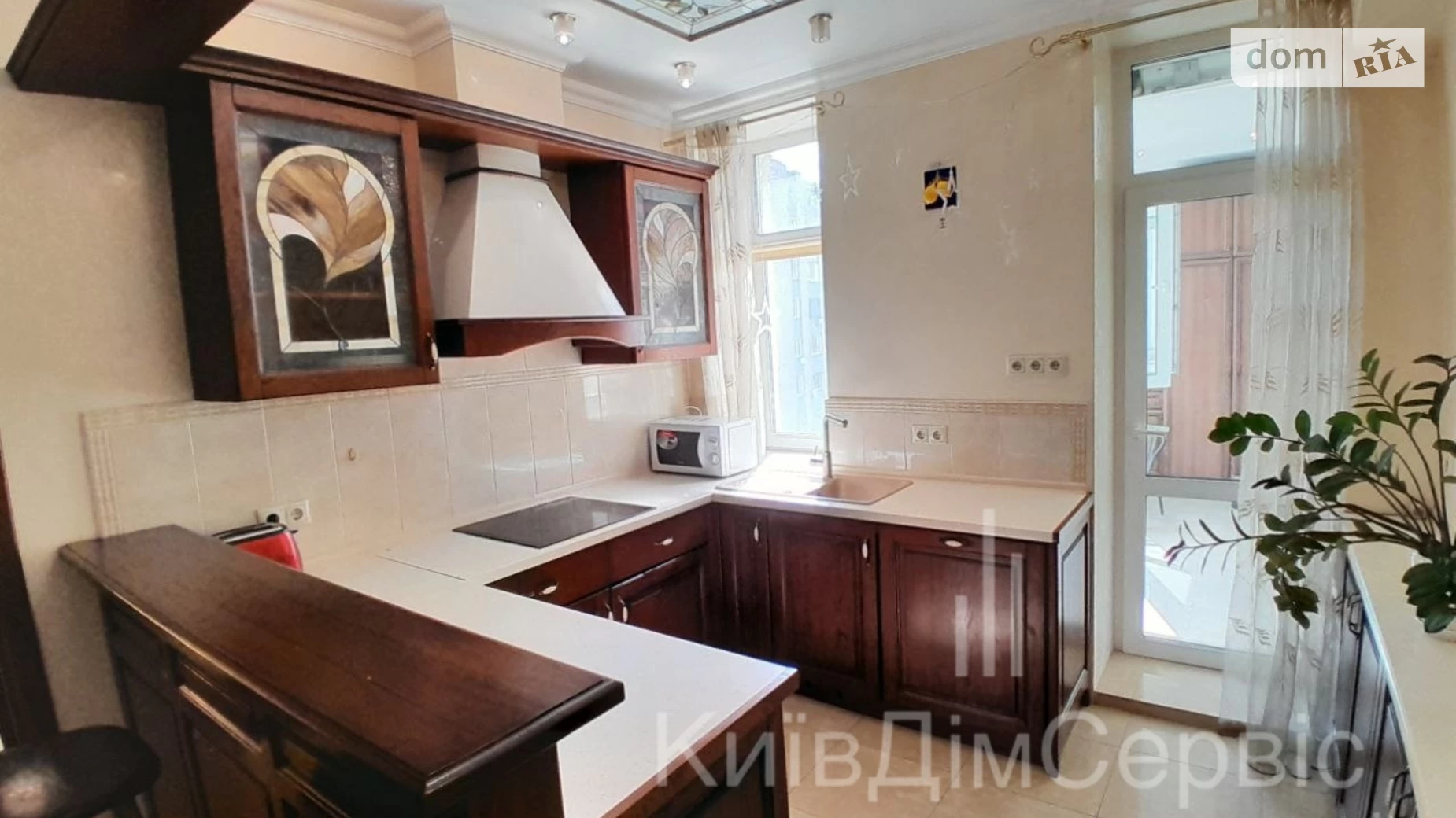 Сдается в аренду 2-комнатная квартира 85 кв. м в Киеве, ул. Дмитриевская, 52Б - фото 2