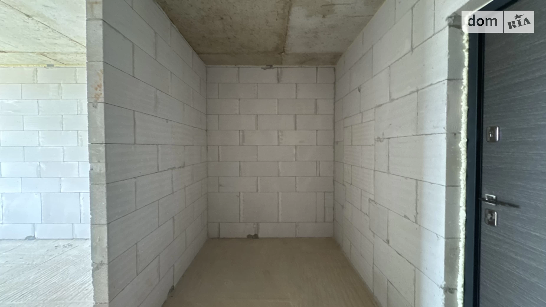 Продается 1-комнатная квартира 38 кв. м в Ивано-Франковске, ул. Химиков - фото 4