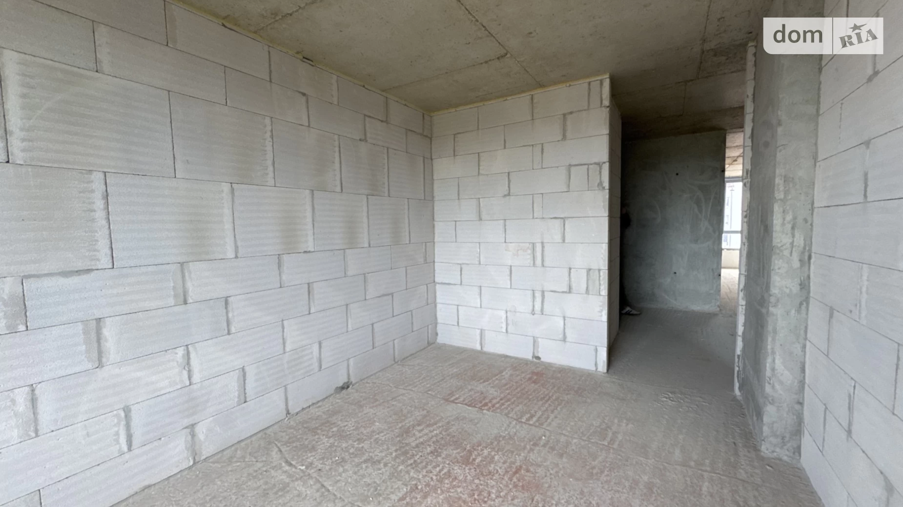 Продается 2-комнатная квартира 67 кв. м в Ивано-Франковске, ул. Химиков - фото 2