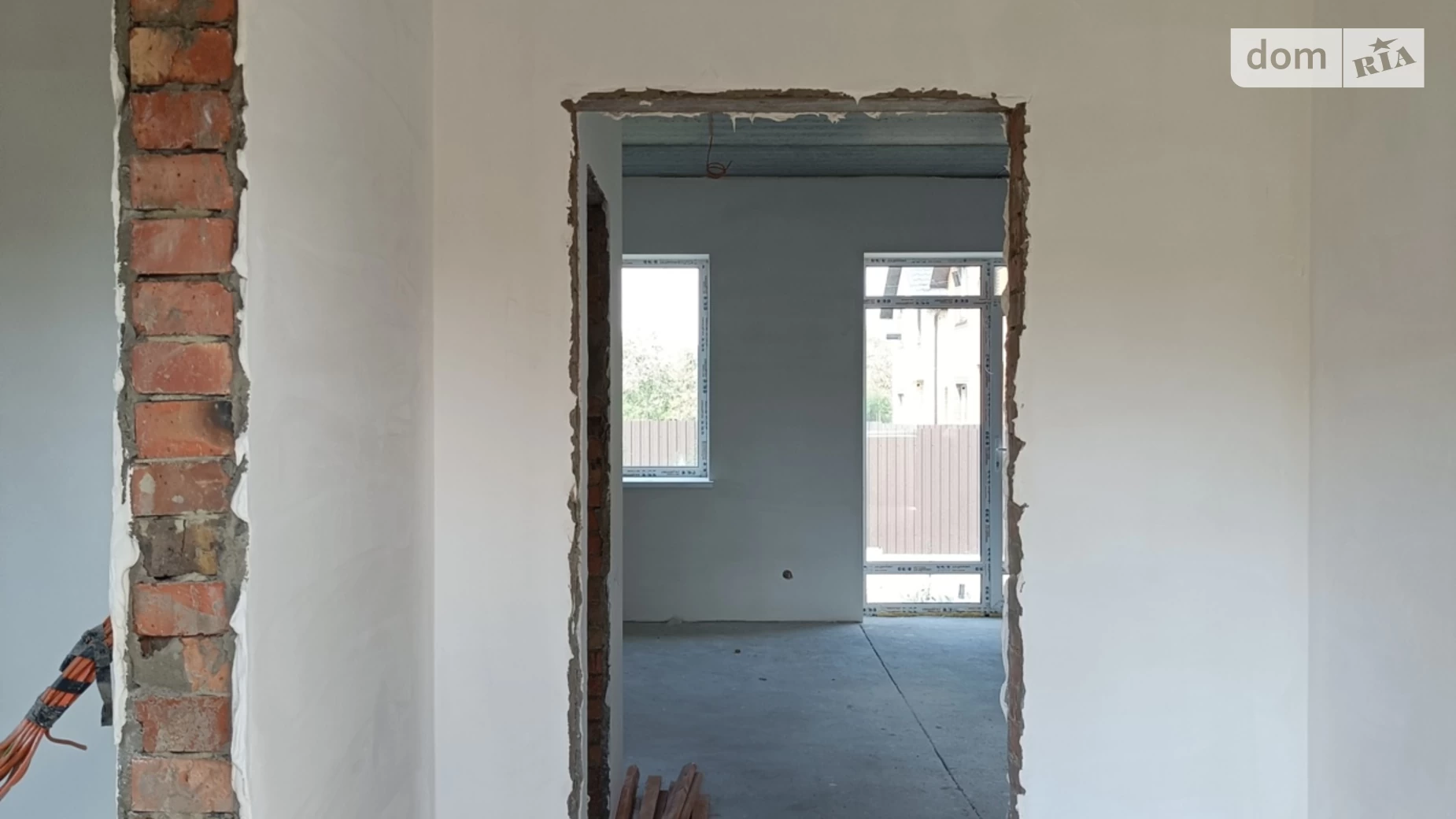 Продается дом на 2 этажа 115 кв. м с гаражом, цена: 92000 $ - фото 4