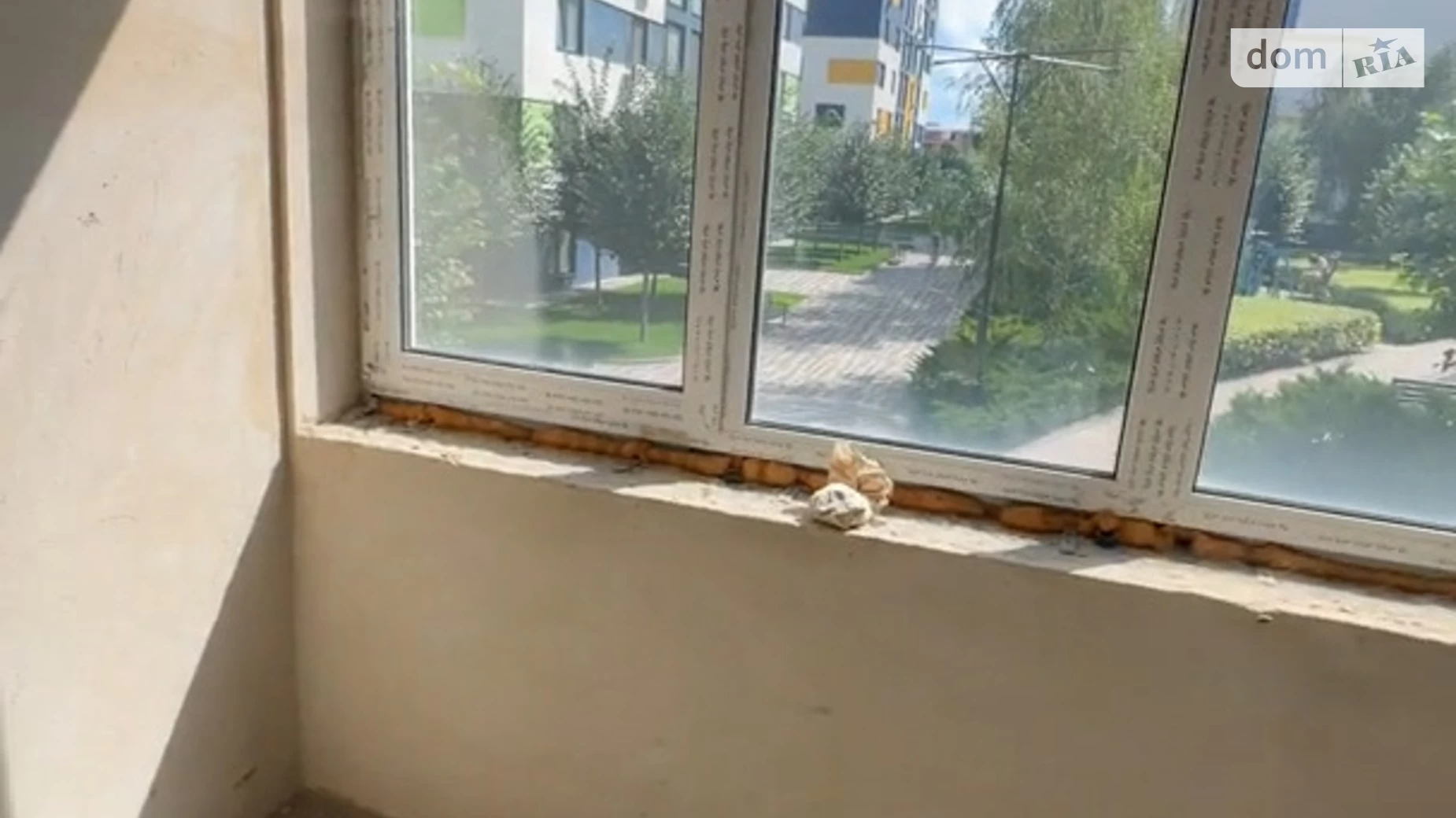 Продается 1-комнатная квартира 34 кв. м в Буче, бул. Леонида Бирюкова, 9 - фото 3