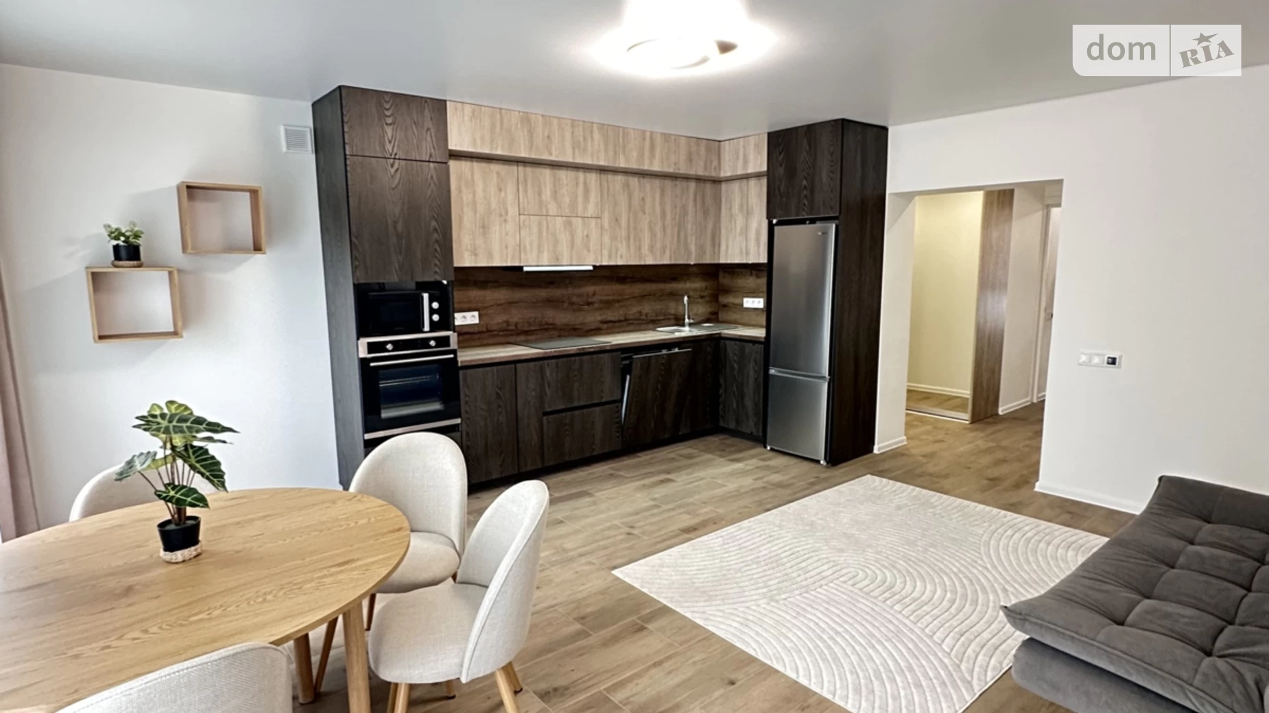 Продается 1-комнатная квартира 60 кв. м в Бармаках, ул. Единства, 10 - фото 2