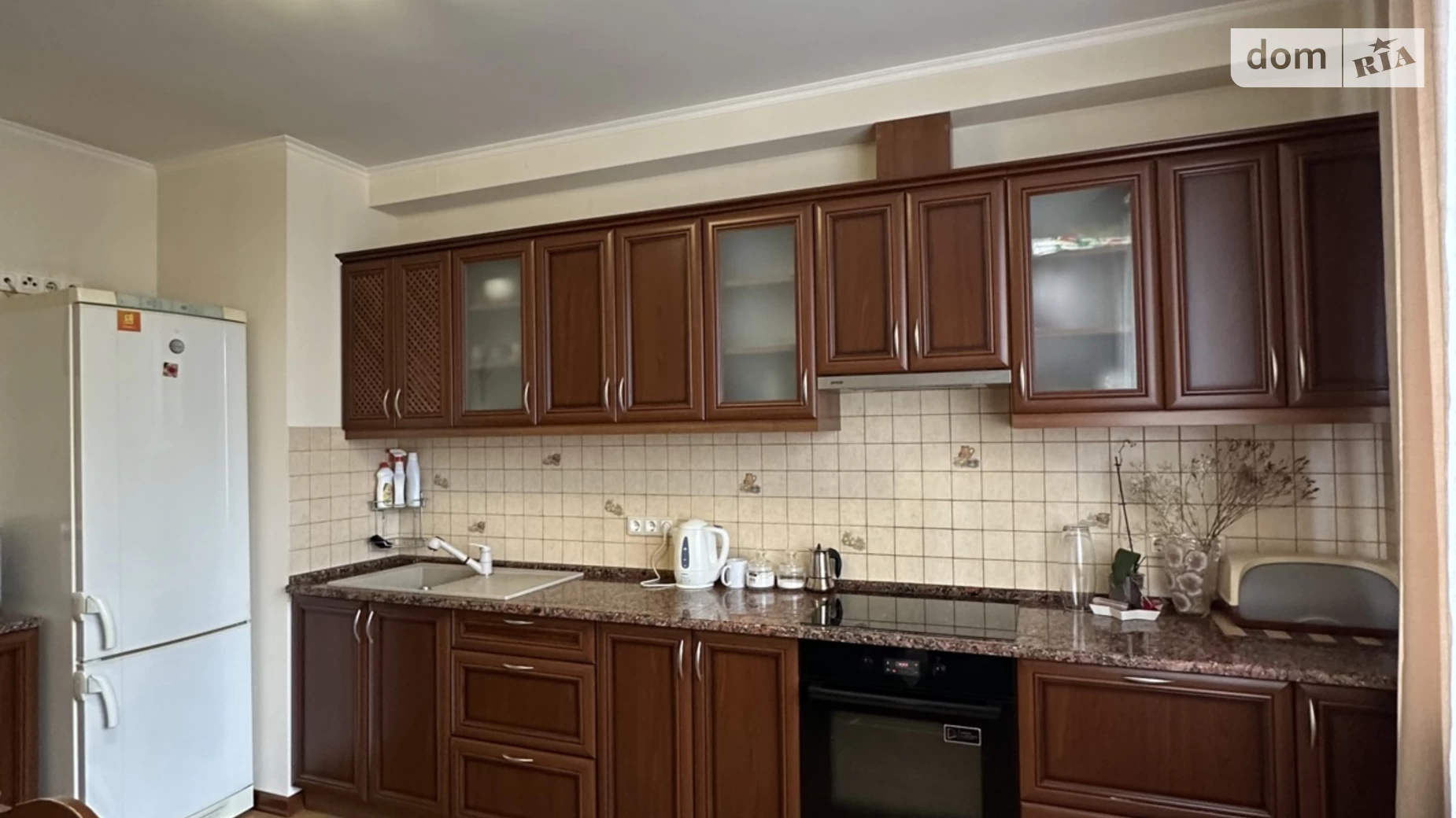 Продається 1-кімнатна квартира 55.6 кв. м у Києві, вул. Ахматової Анни, 30 - фото 2