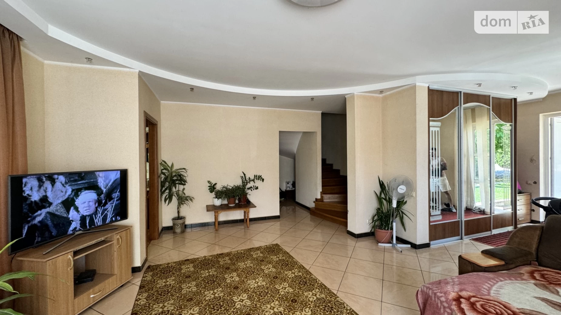 Продается дом на 2 этажа 177.1 кв. м с бассейном, цена: 155000 $ - фото 2