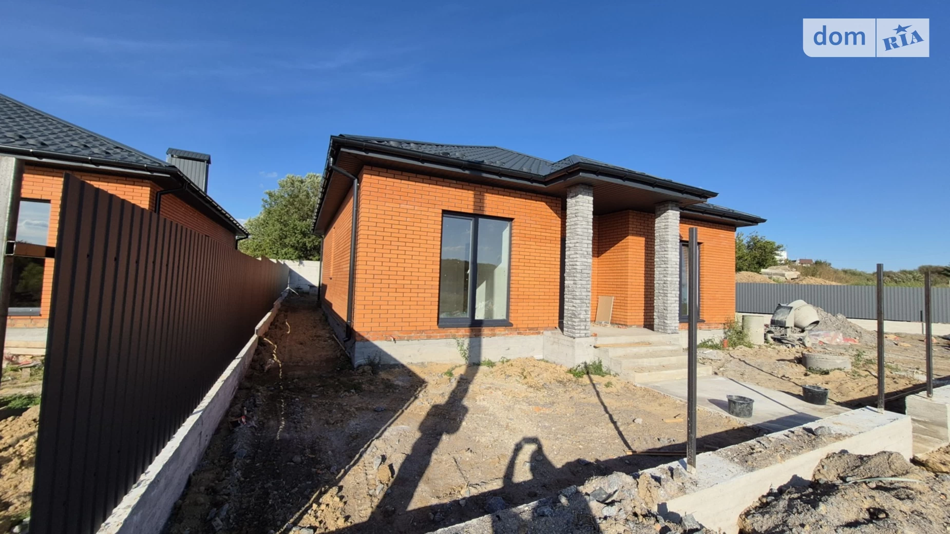 Продается одноэтажный дом 97 кв. м с беседкой, цена: 85000 $ - фото 3