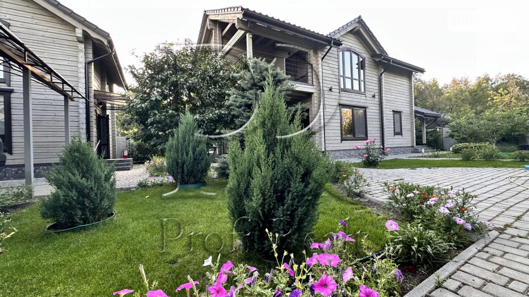 Продается дом на 2 этажа 141.2 кв. м с беседкой, цена: 194000 € - фото 3