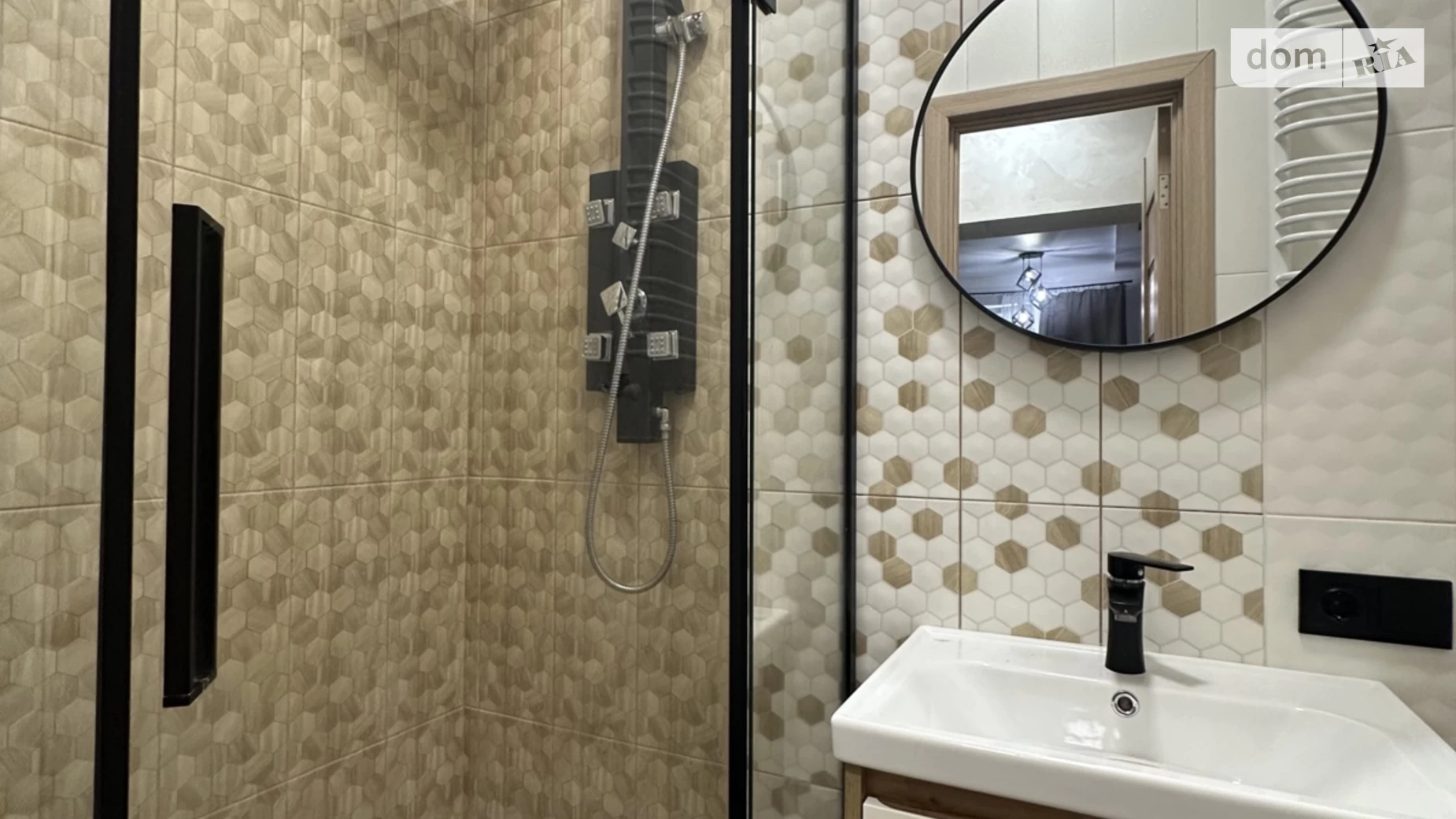 Продается 1-комнатная квартира 27 кв. м в Ивано-Франковске, ул. Товарная, 2Б - фото 4