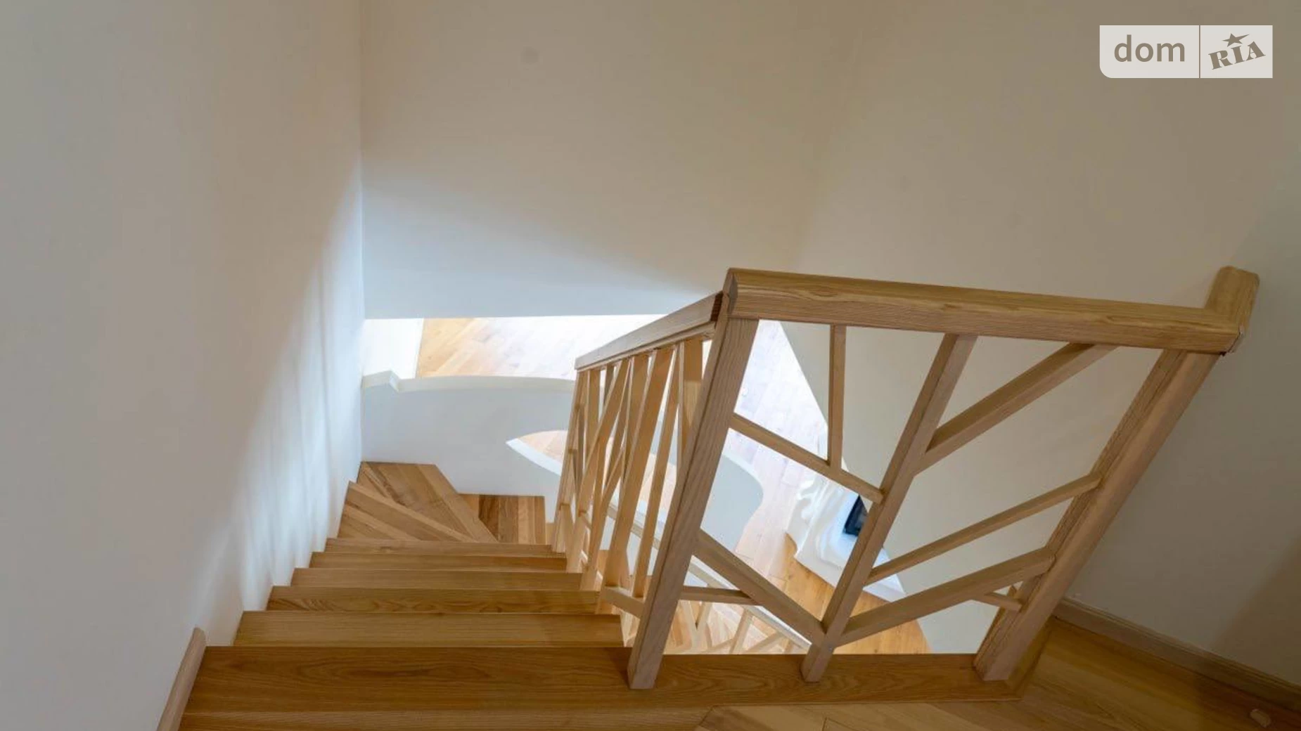 Продается 4-комнатная квартира 150.9 кв. м в Киеве, ул. Академика Лебедева - фото 3