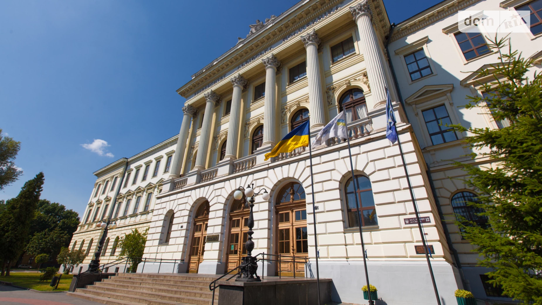 Сдается в аренду 2-комнатная квартира 60 кв. м в Львове, ул. Японская - фото 2