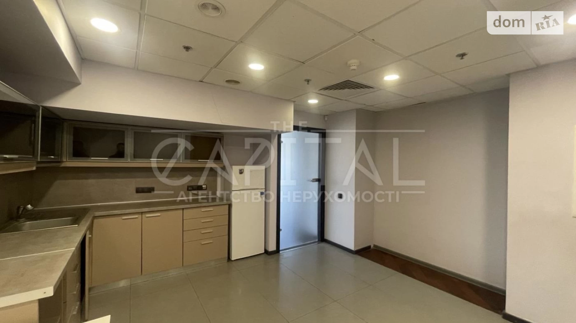 Здається в оренду офіс 206 кв. м в бізнес-центрі, цена: 5910 $ - фото 4