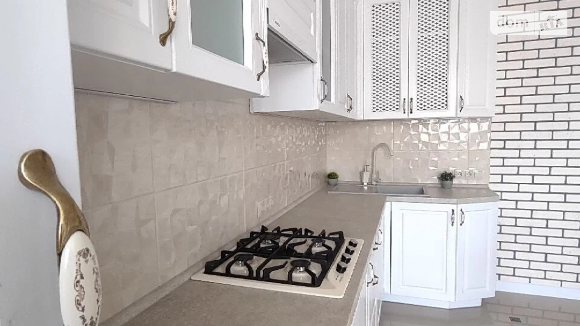 Продается 2-комнатная квартира 69.6 кв. м в Одессе, ул. Академика Сахарова, 16А - фото 4