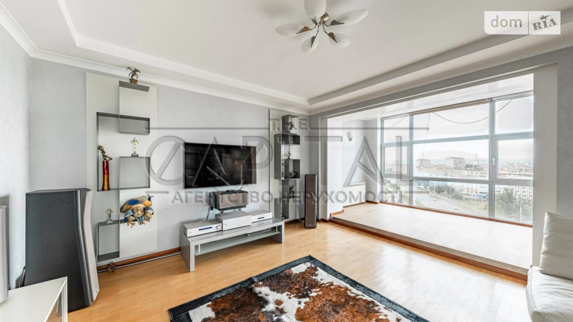 Продается 4-комнатная квартира 250 кв. м в Киеве, просп. Владимира Ивасюка - фото 2