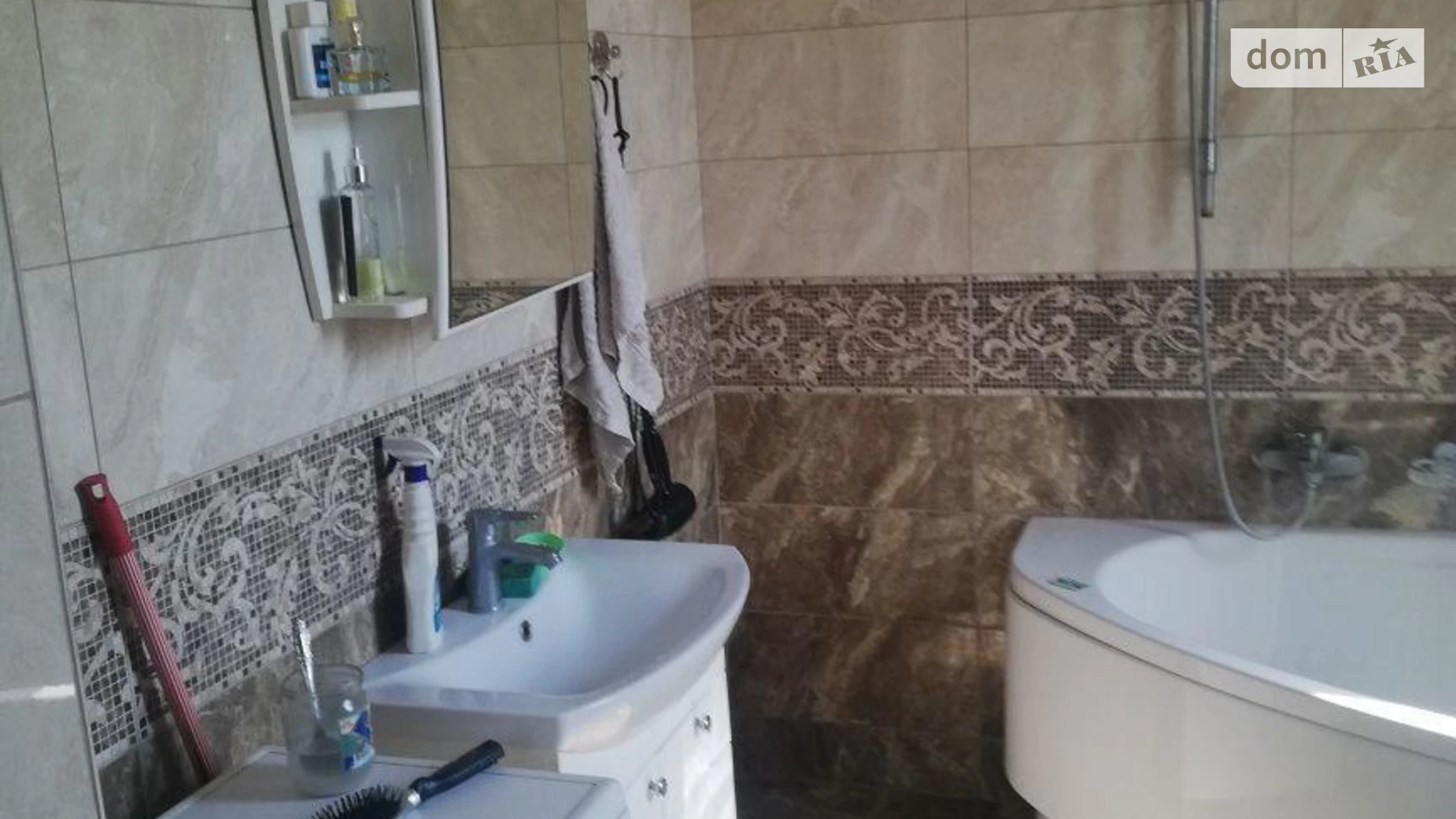Продается дом на 2 этажа 154 кв. м с камином, цена: 100000 $ - фото 4