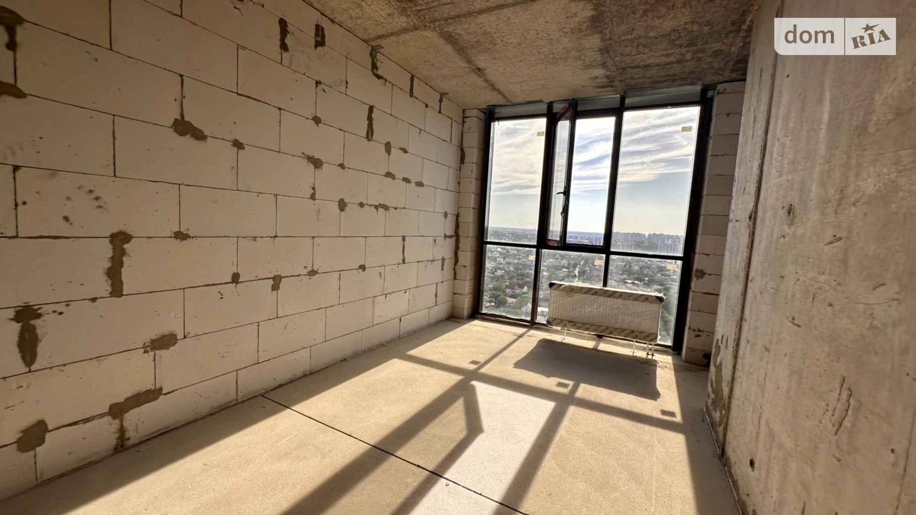 Продается 3-комнатная квартира 83 кв. м в Одессе, ул. Дача Ковалевского, 5Б - фото 2