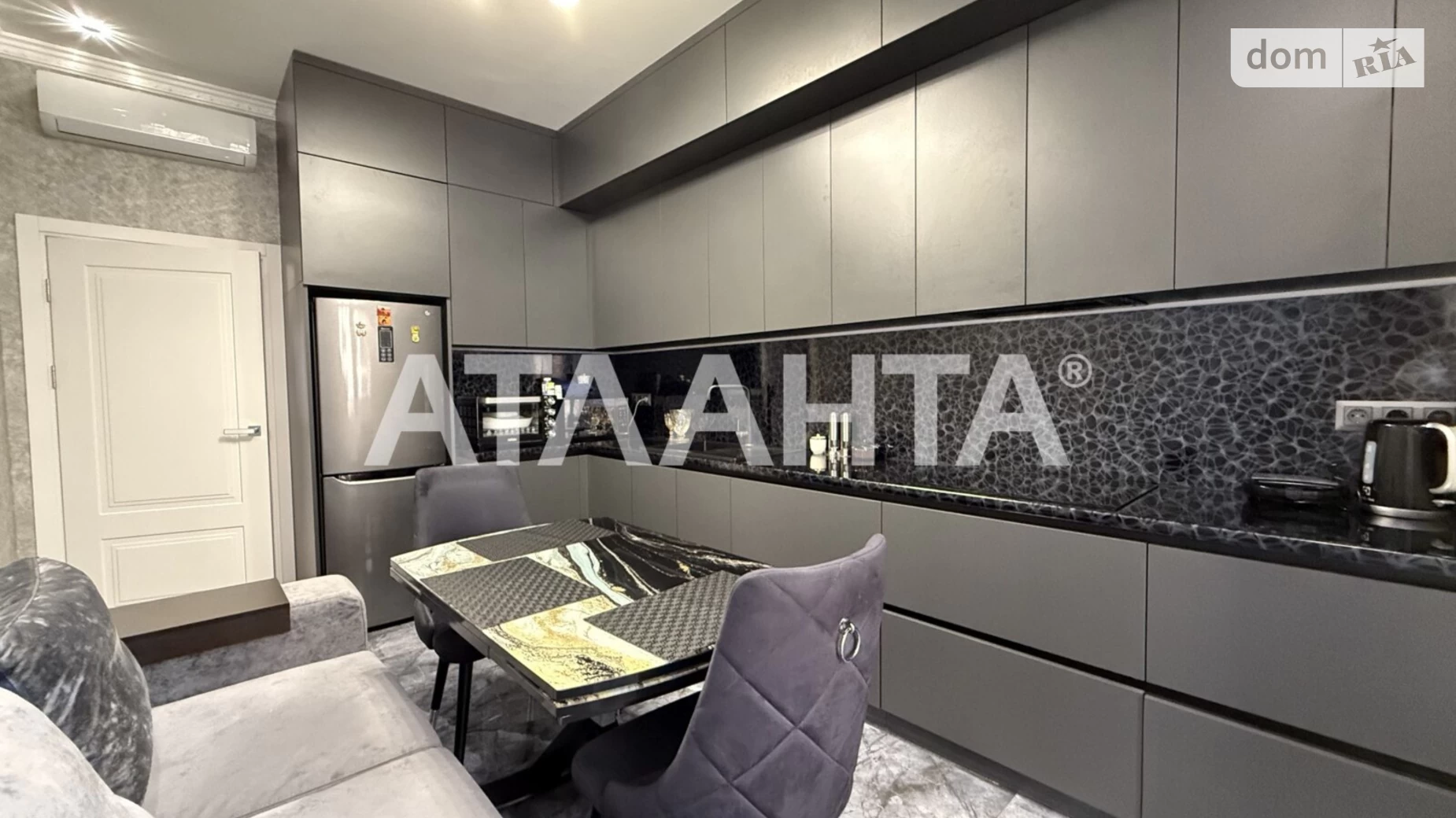 Продається 2-кімнатна квартира 72.72 кв. м у Одесі, пров. Курортний, 1А - фото 2