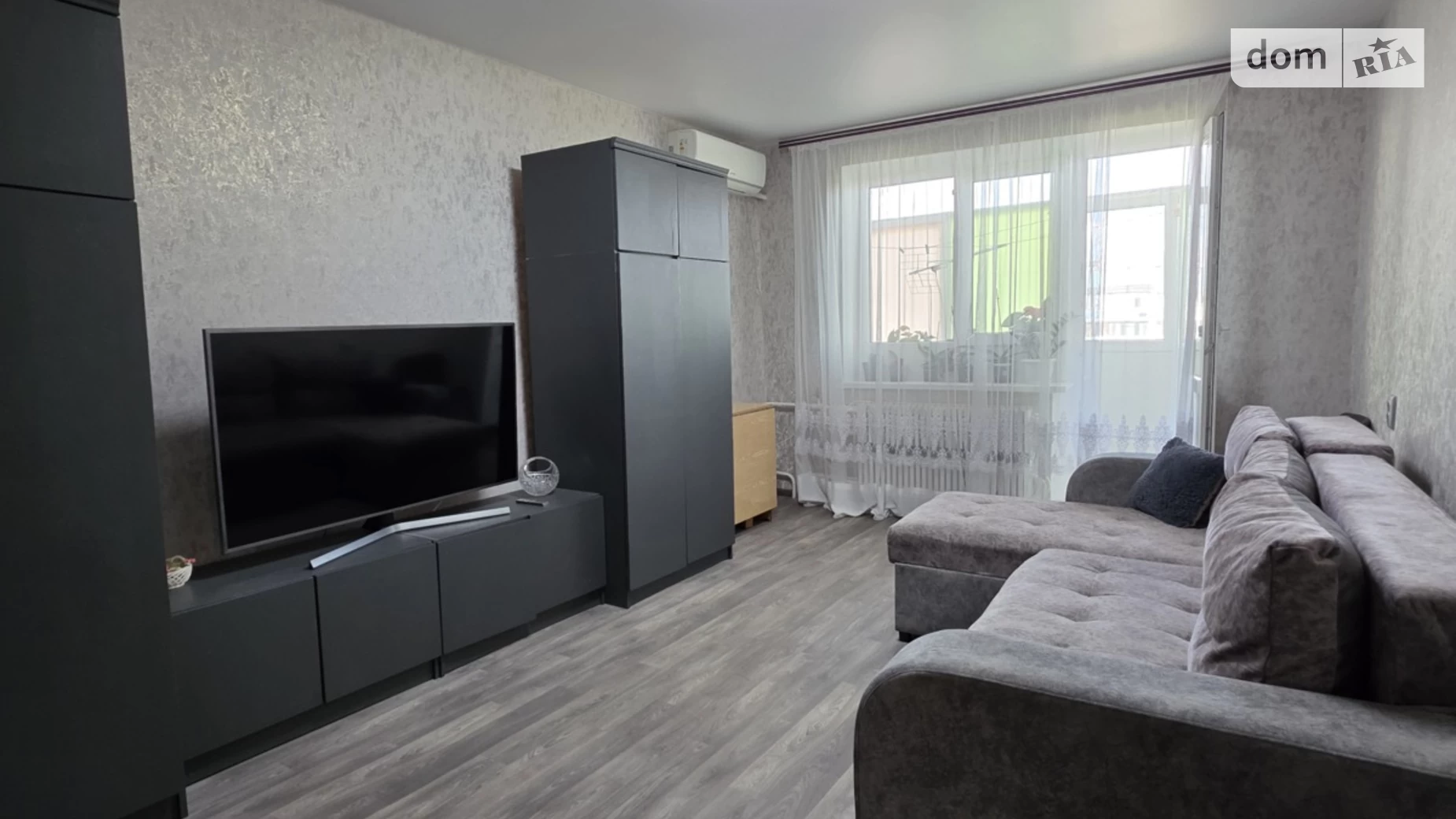 Продається 4-кімнатна квартира 104.1 кв. м у Кам'янському, просп. Металургів - фото 2