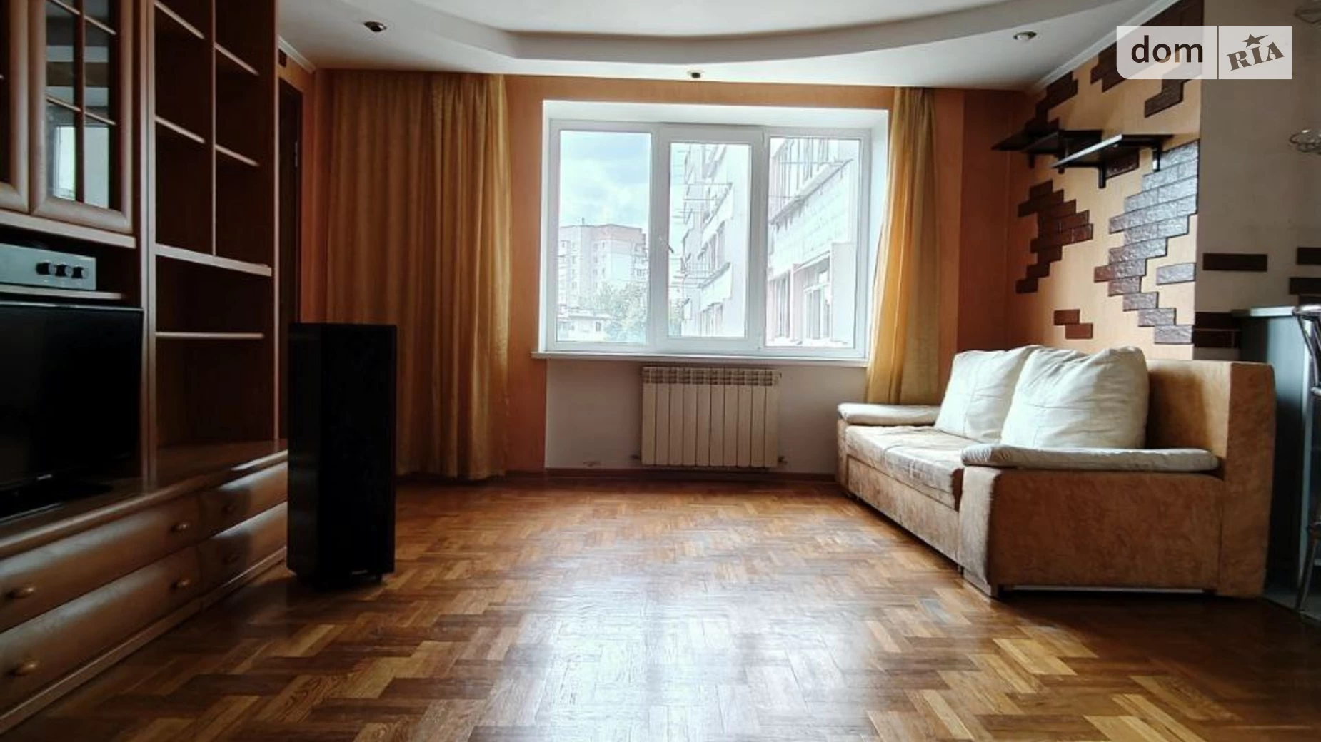 Продается 3-комнатная квартира 76 кв. м в Виннице, ул. Андрея Первозванного - фото 2