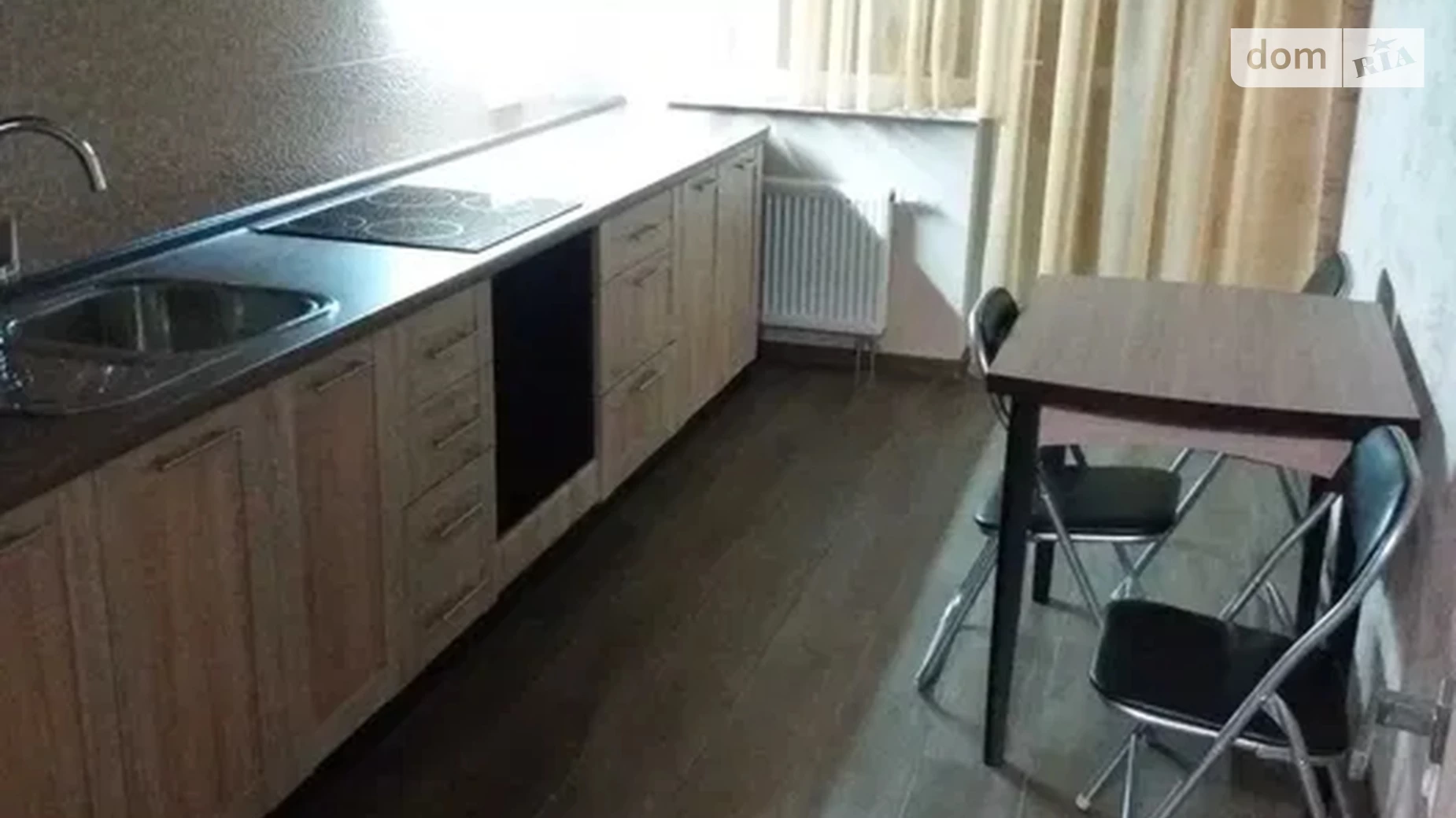 Продается 1-комнатная квартира 50 кв. м в Киеве, ул. Драгоманова, 2А - фото 2