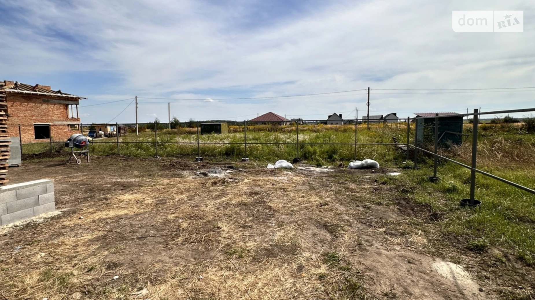 Продается одноэтажный дом 117 кв. м с бассейном, цена: 95000 $ - фото 5