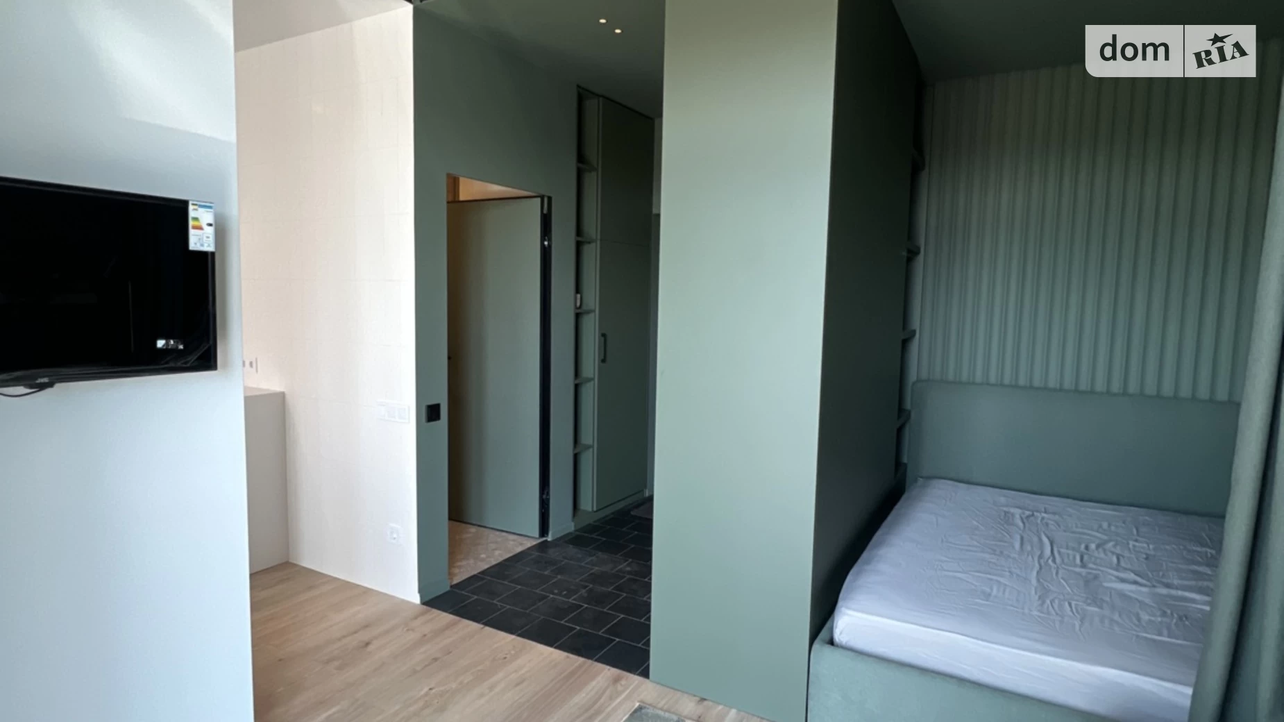 Продается 1-комнатная квартира 34 кв. м в Ужгороде, ул. Русская, 41 - фото 2