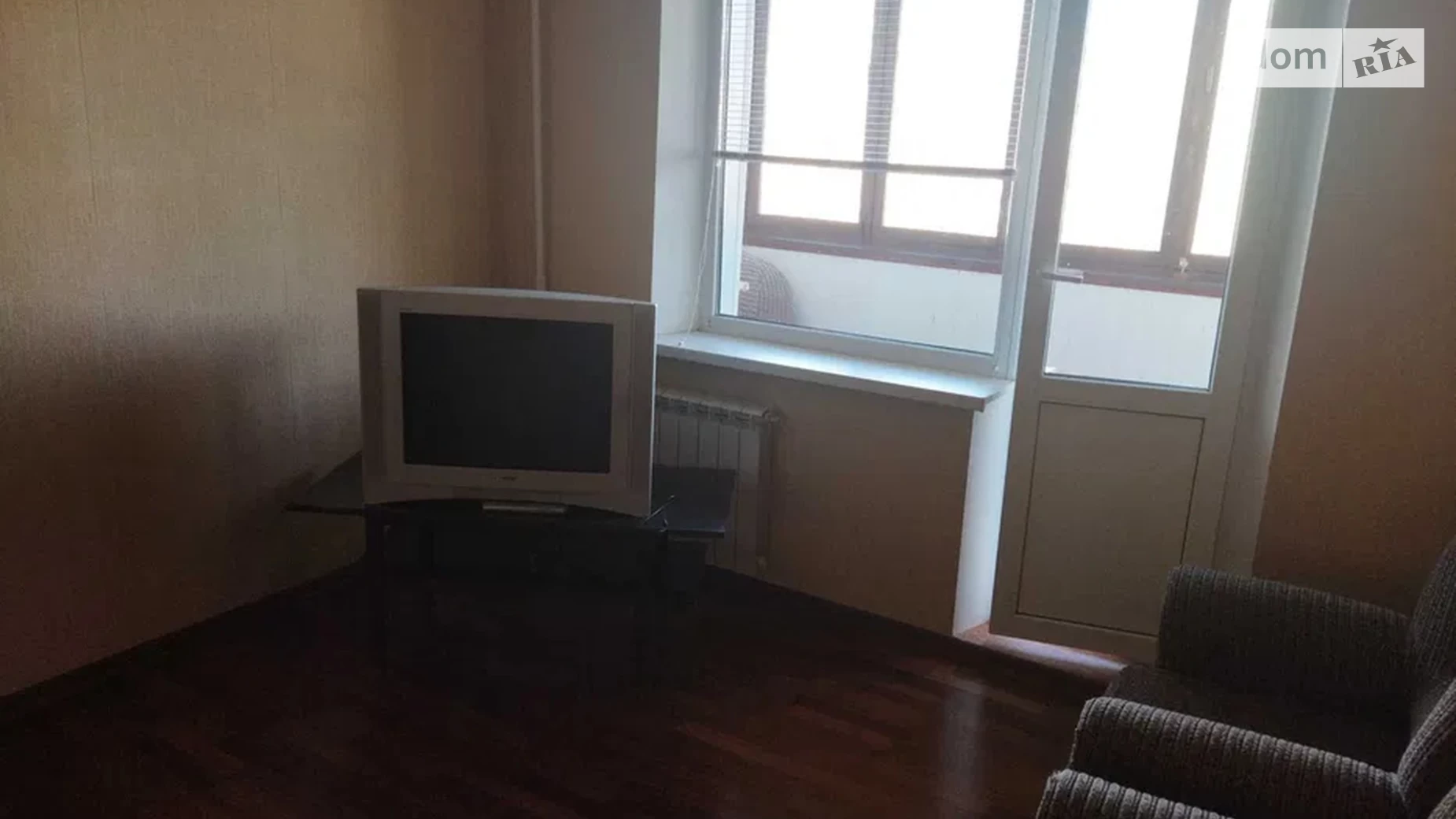 Продается 1-комнатная квартира 36.5 кв. м в Киеве, ул. Лариси Руденко, 5 - фото 2