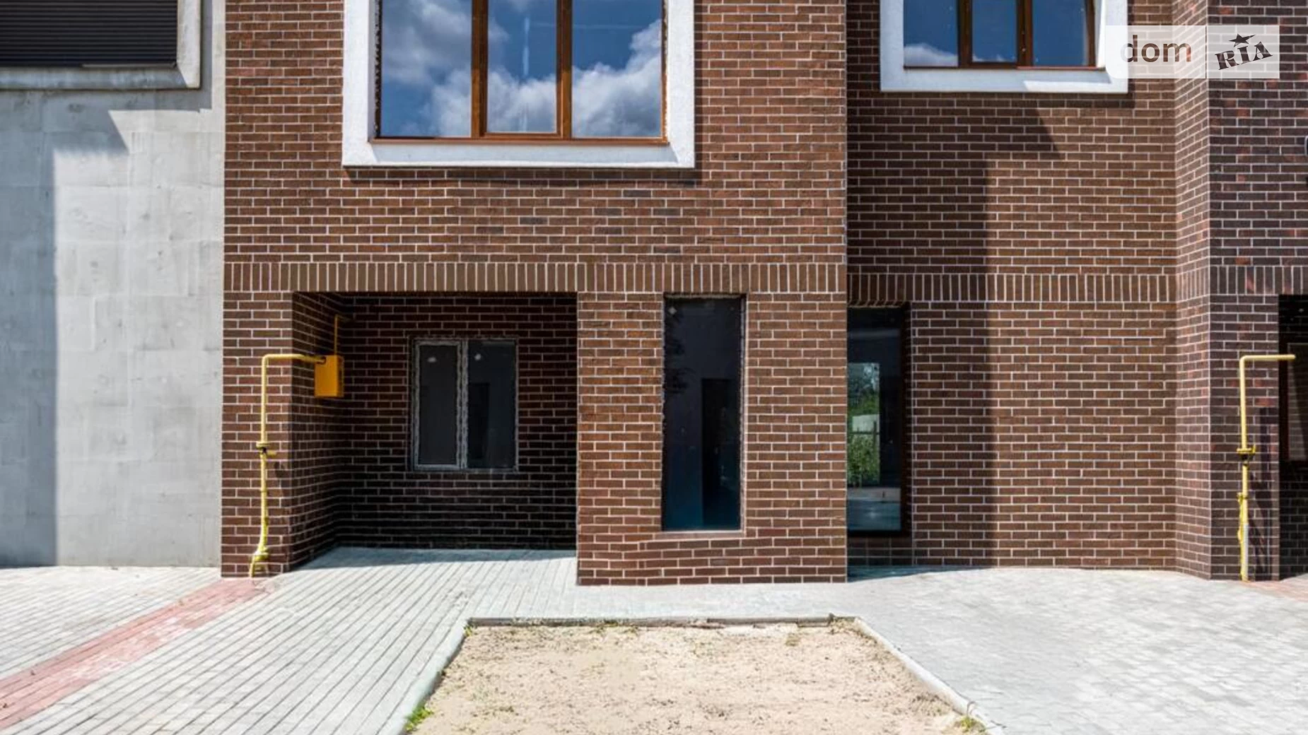 Продается дом на 2 этажа 111.6 кв. м с камином, цена: 61000 $ - фото 3