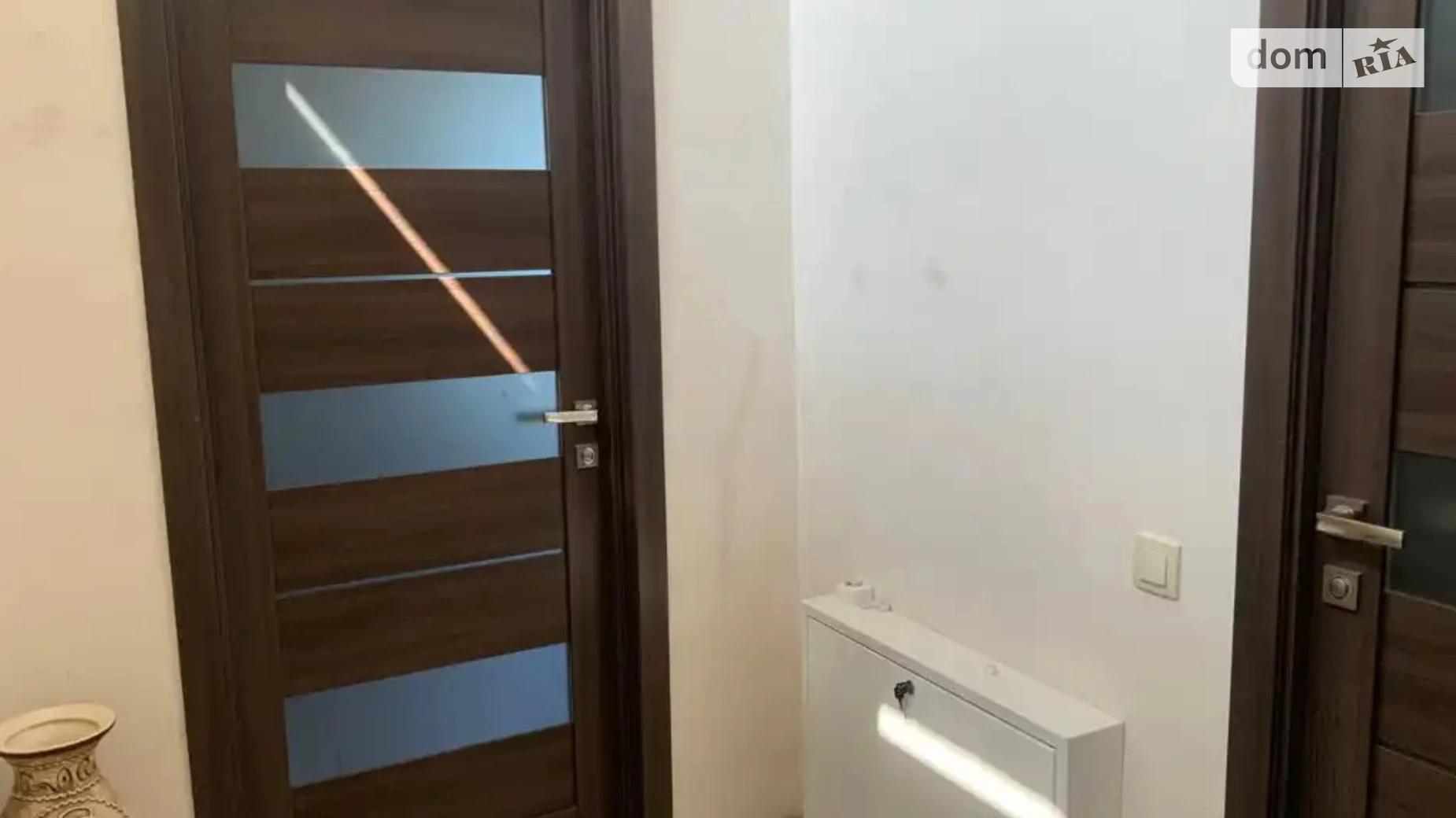 Продается дом на 2 этажа 143 кв. м с садом, цена: 175000 $ - фото 2