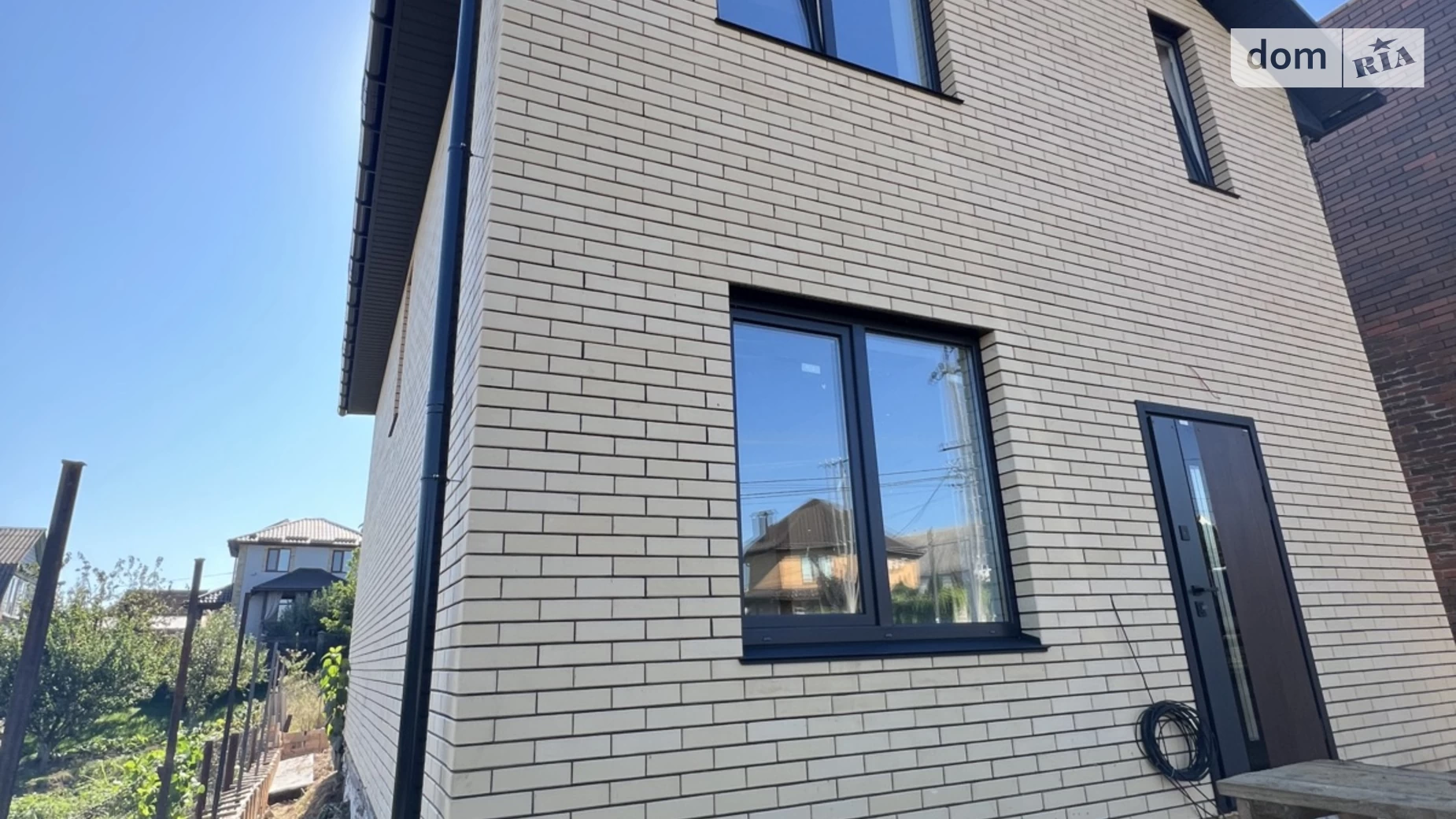 Продается дом на 2 этажа 110 кв. м с террасой, цена: 88000 $ - фото 2
