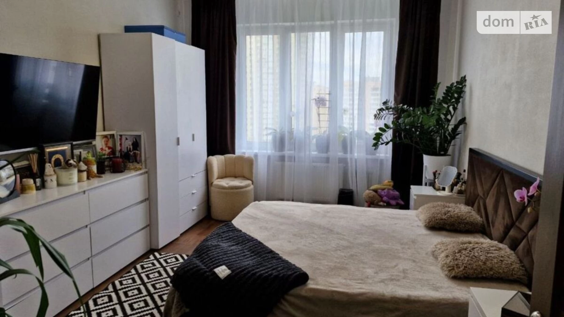 Продається 1-кімнатна квартира 46.7 кв. м у Києві, вул. Ревуцького, 54Б - фото 2