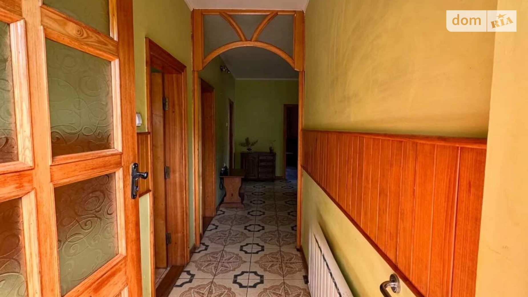 Продается дом на 2 этажа 300 кв. м с садом, цена: 145000 $ - фото 4