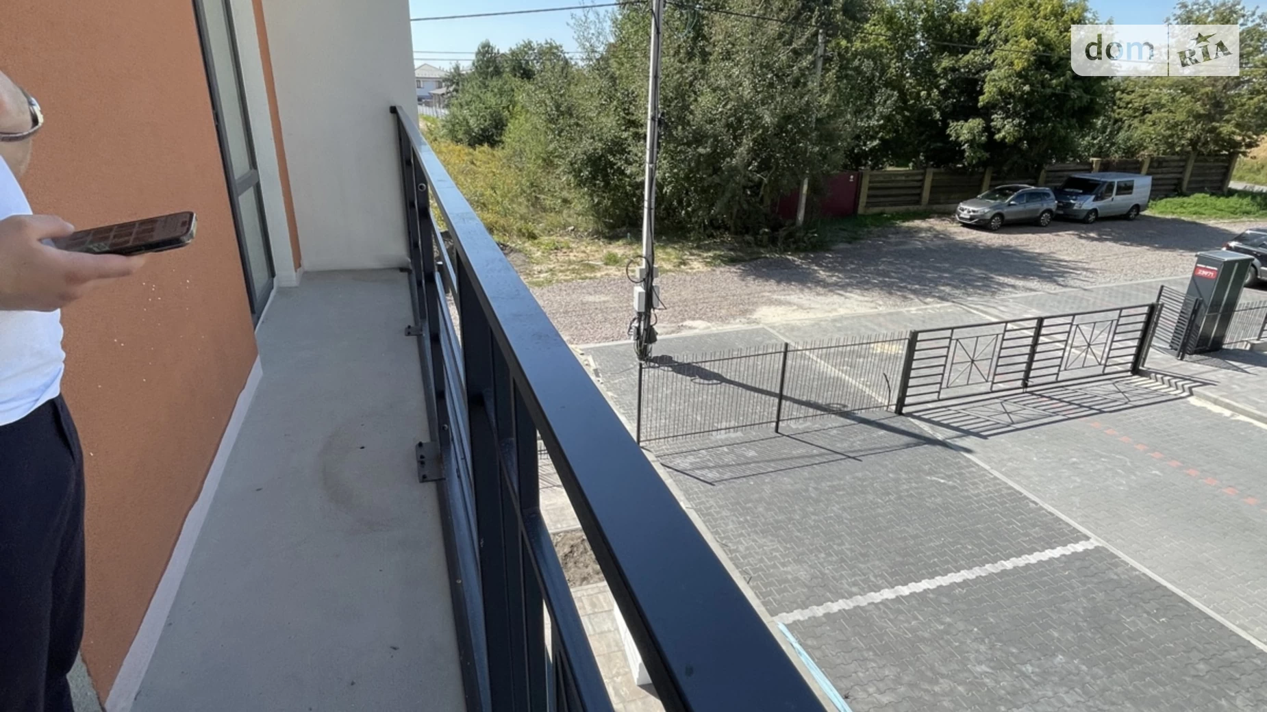 Продається 2-кімнатна квартира 56 кв. м у Гостомелі - фото 2