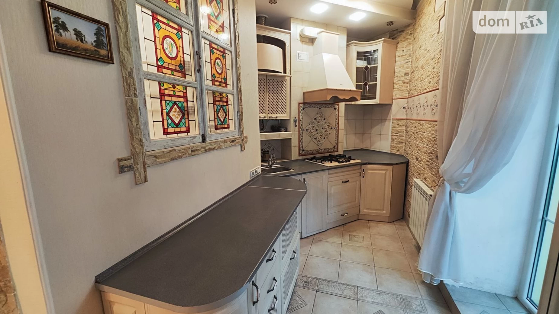 Продается 2-комнатная квартира 46 кв. м в Киеве, ул. Оболонская, 39 - фото 2