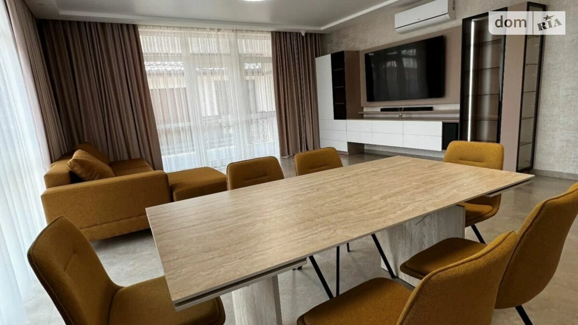 Продається одноповерховий будинок 209.3 кв. м з гаражем, цена: 500000 $ - фото 2