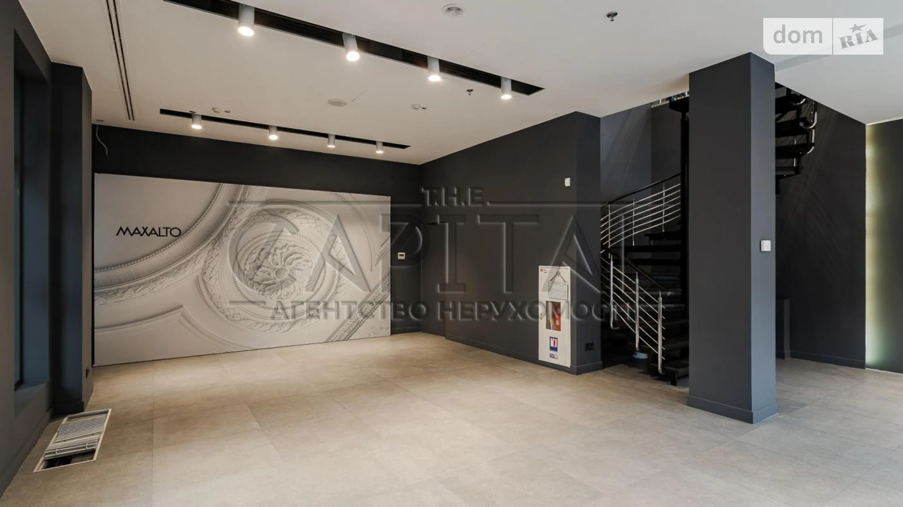 Сдается в аренду офис 256 кв. м в бизнес-центре, цена: 11059 $ - фото 5