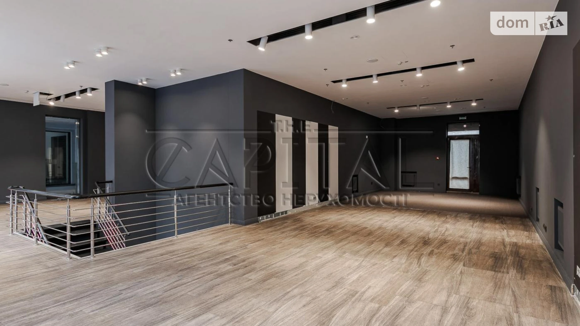 Сдается в аренду офис 256 кв. м в бизнес-центре, цена: 11059 $ - фото 2