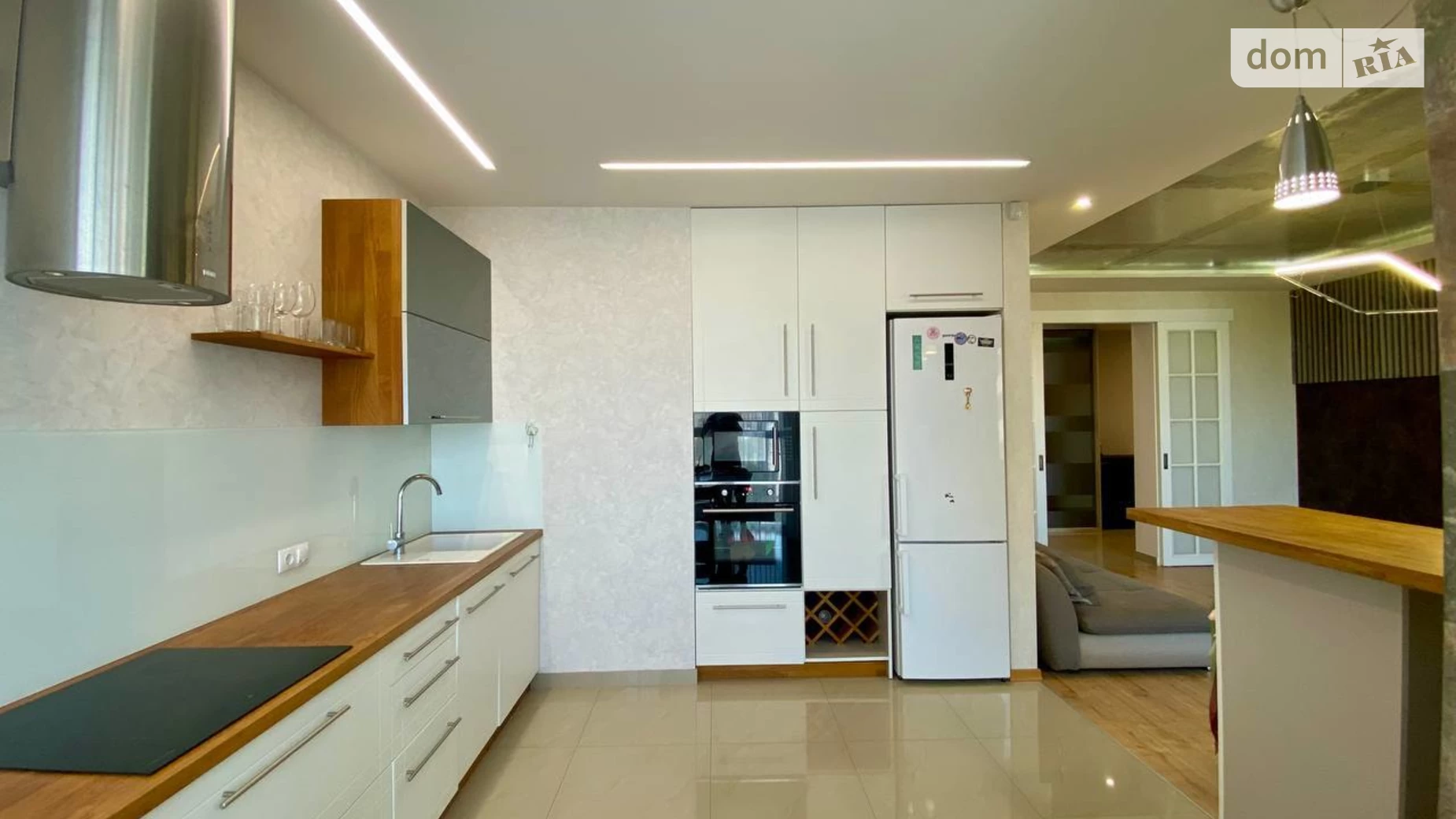 Продается 3-комнатная квартира 99 кв. м в Киеве, ул. Юрия Поправки(Николая Лебедева), 4/39А - фото 4