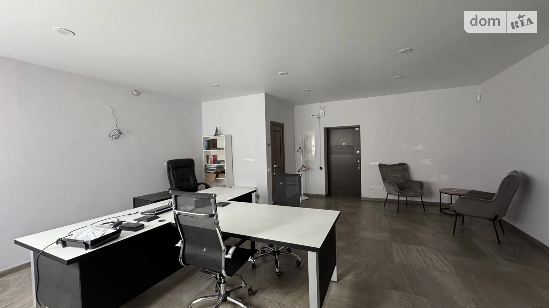 Продается офис 150 кв. м в бизнес-центре, цена: 280000 $ - фото 5