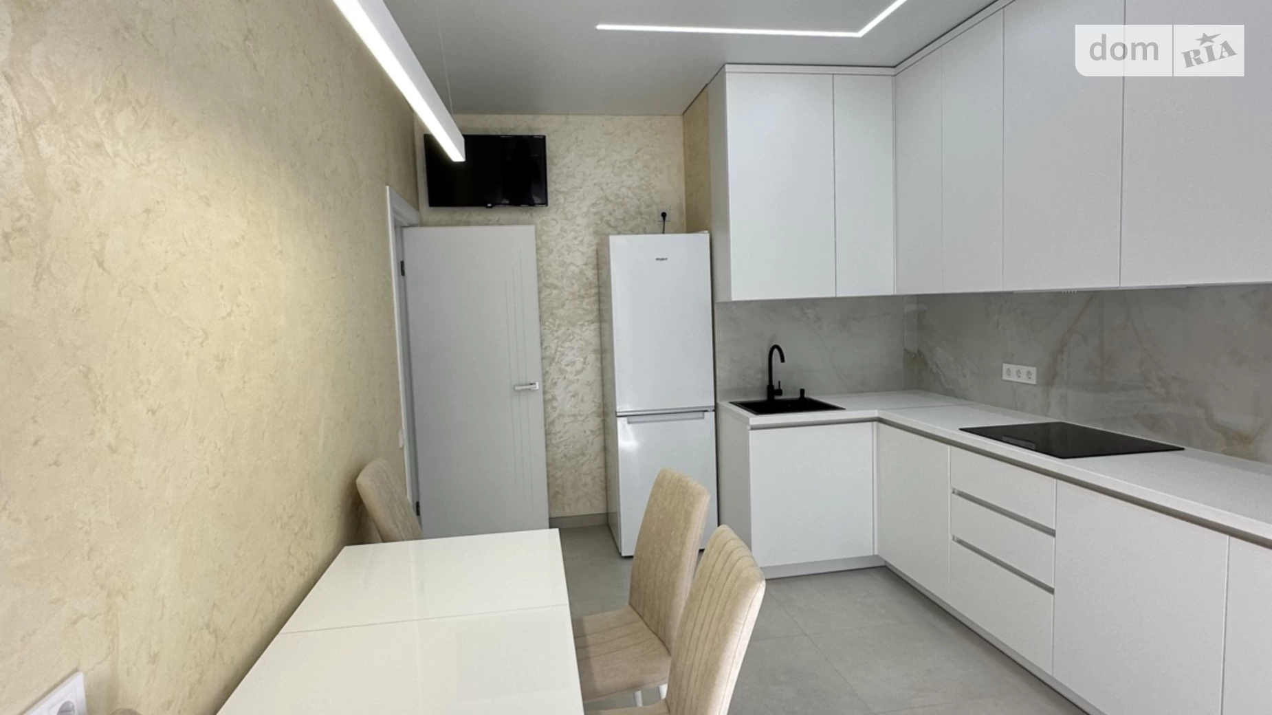 Продается 1-комнатная квартира 42.4 кв. м в Одессе, ул. Краснова, 1В - фото 5