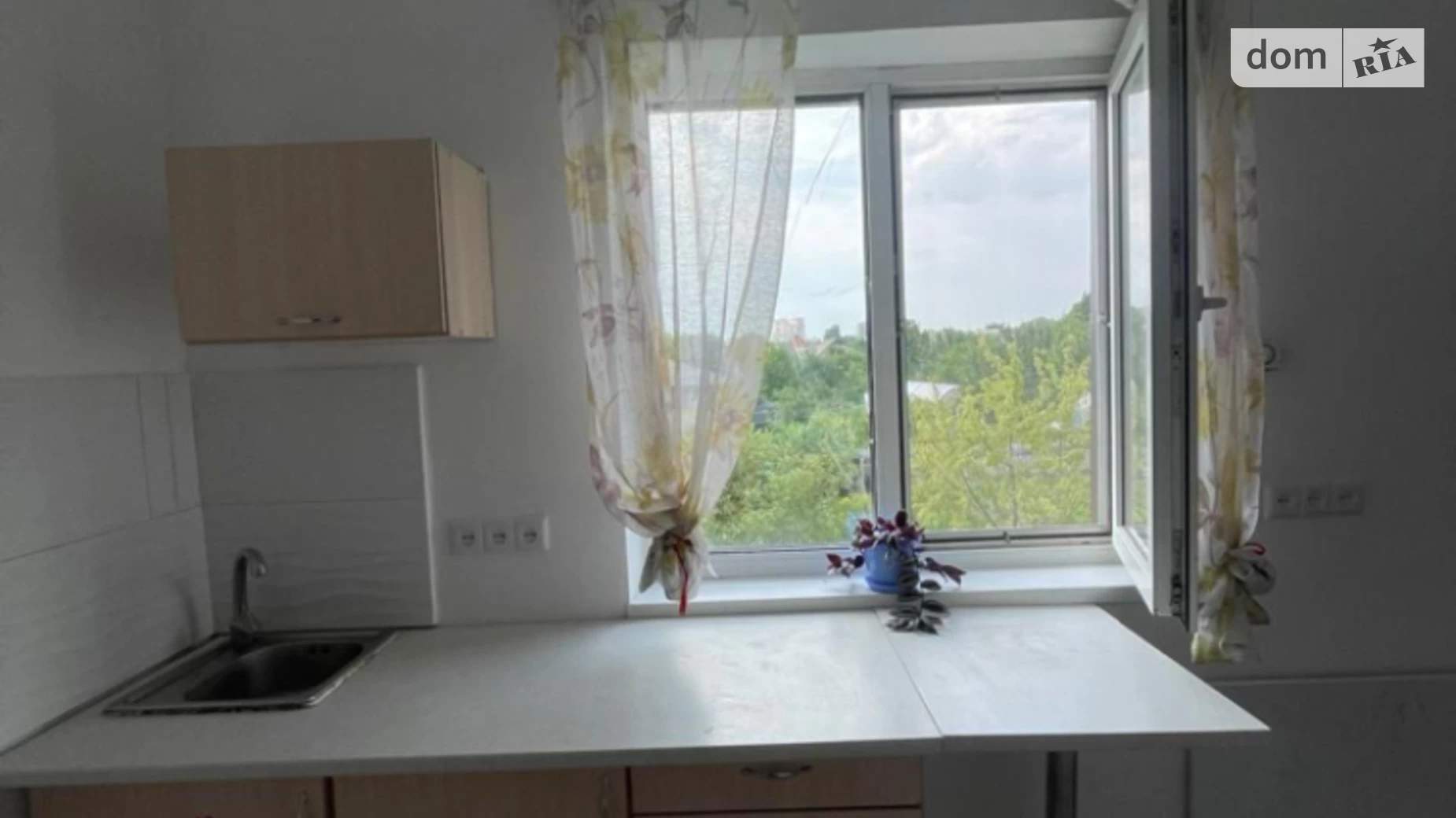 Продается 1-комнатная квартира 17.6 кв. м в Борисполе, ул. Покровская, 20В - фото 2