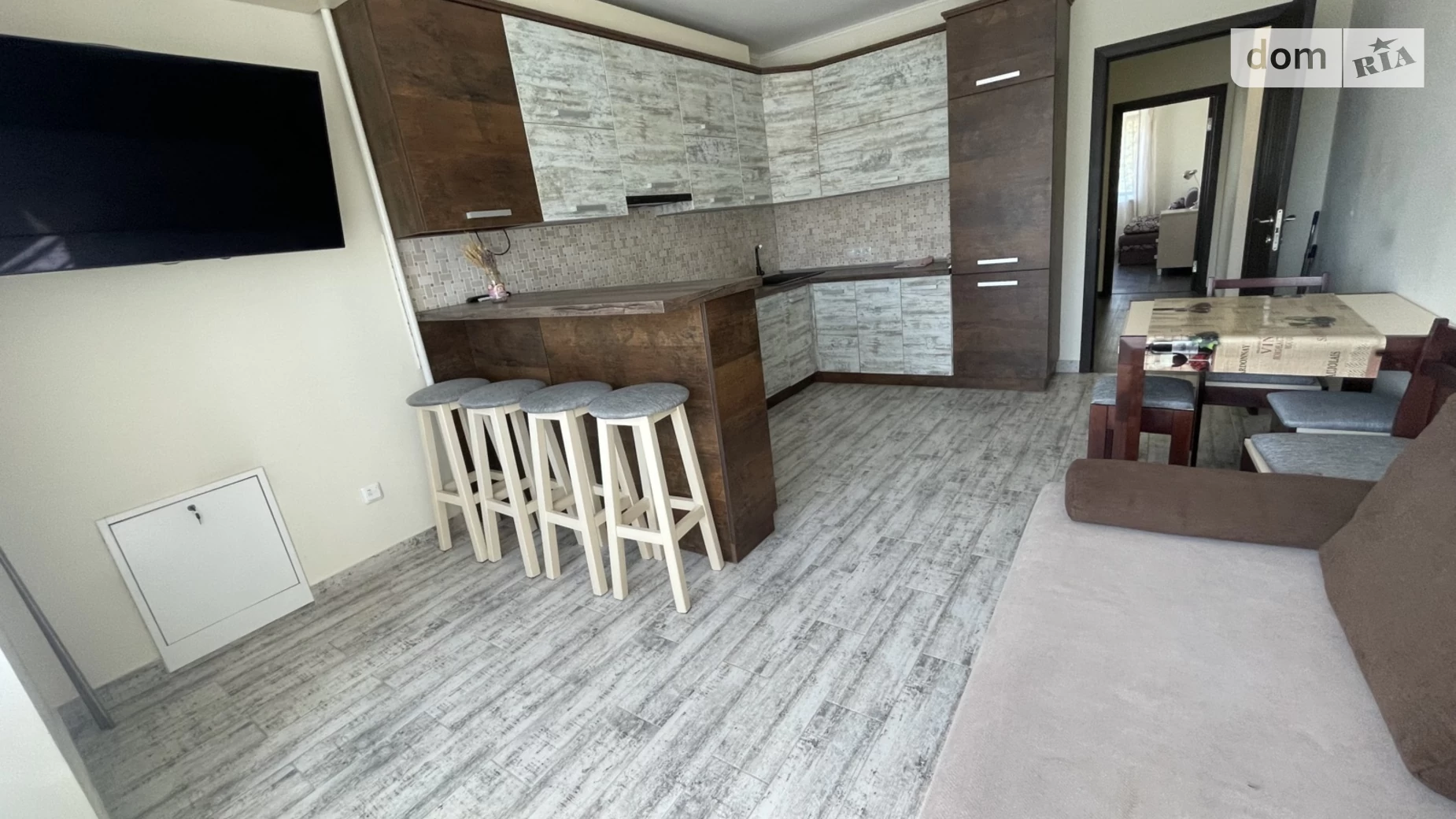 Продается 2-комнатная квартира 67 кв. м в Ужгороде, ул. Другетов, 112 - фото 2