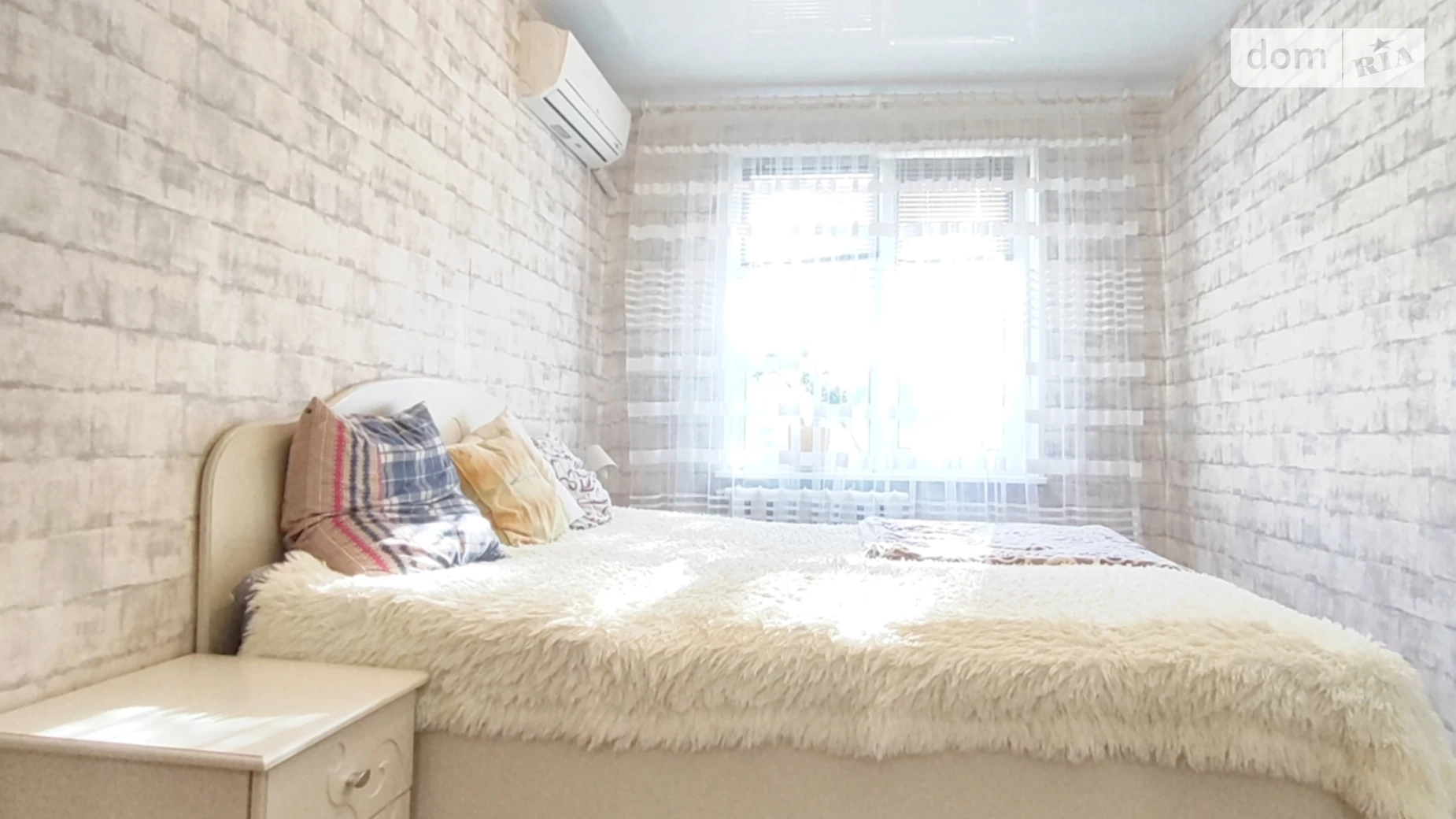 Продается 3-комнатная квартира 62.6 кв. м в Чернигове, ул. Спасателей(Олега Кошевого), 25 - фото 2