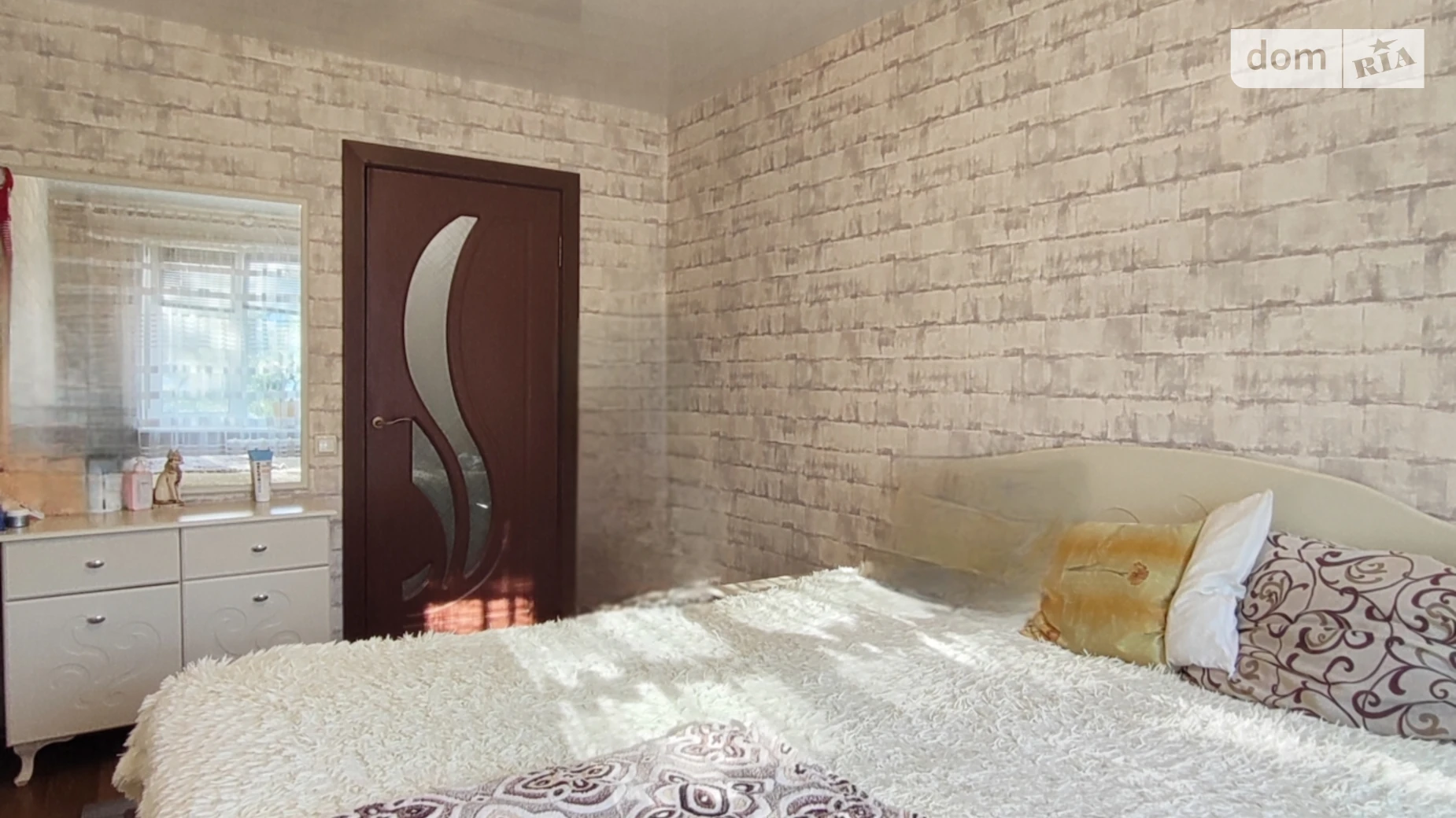 Продается 3-комнатная квартира 62.6 кв. м в Чернигове, ул. Спасателей(Олега Кошевого), 25 - фото 3