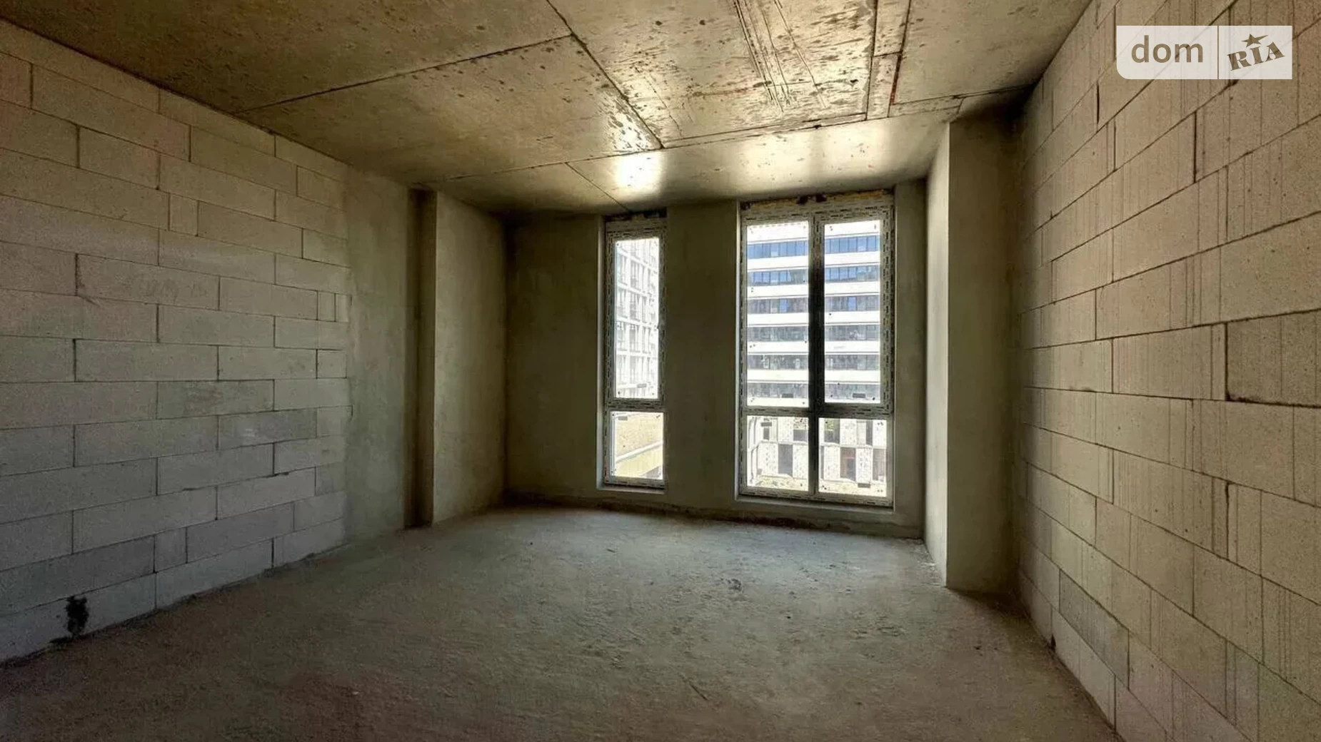 Продается 2-комнатная квартира 60.8 кв. м в Ивано-Франковске, ул. Надречная, 1 - фото 5