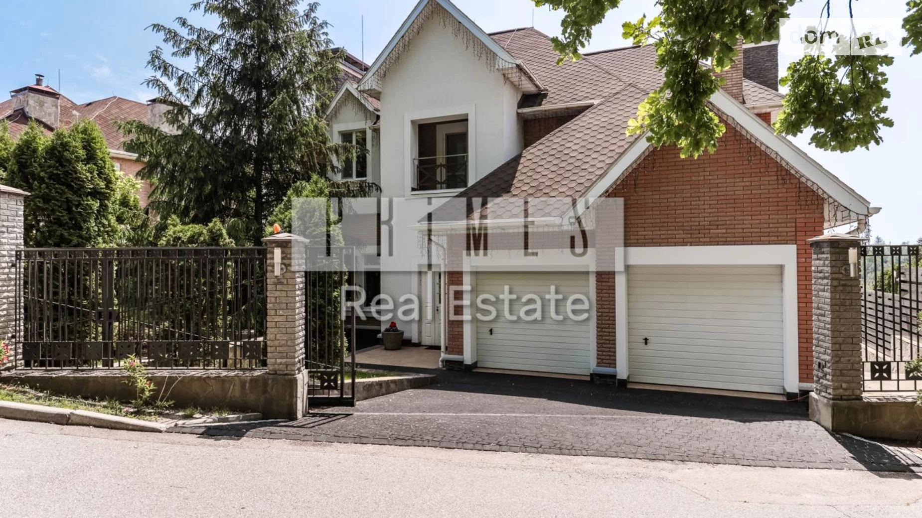 Продається будинок 3 поверховий 370 кв. м з бесідкою, цена: 1000000 $ - фото 2