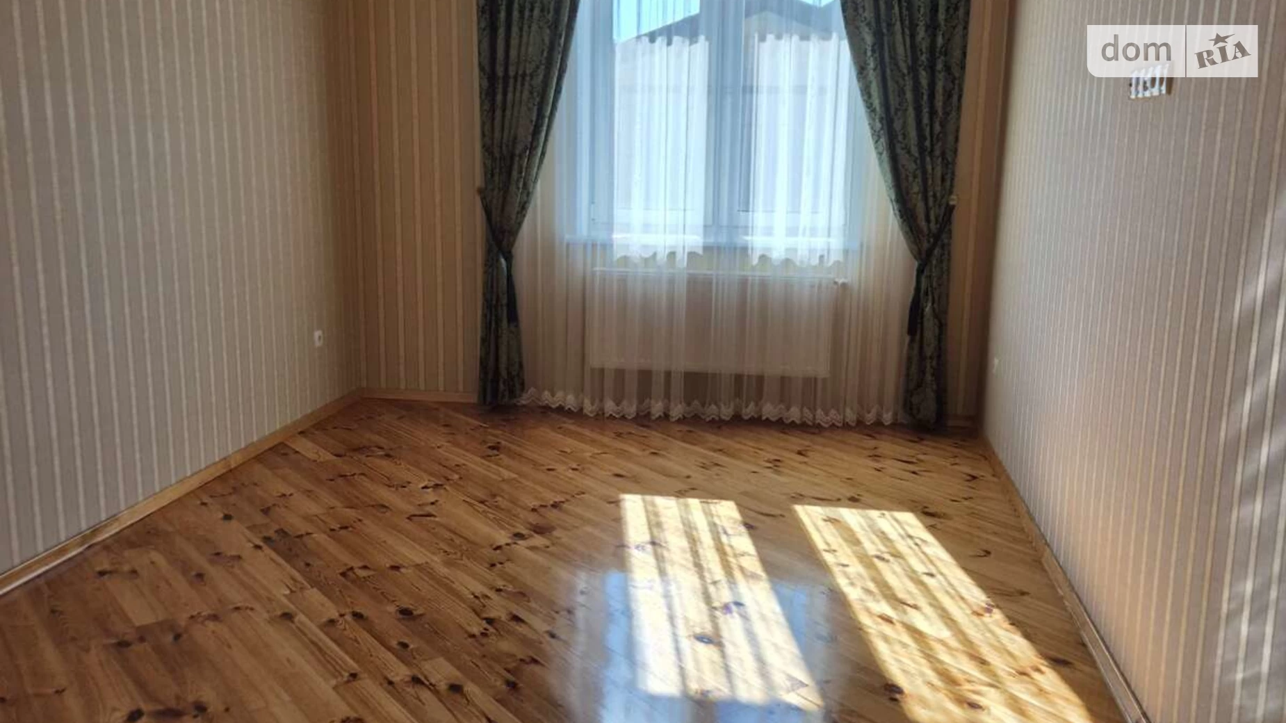 Продается дом на 2 этажа 231.6 кв. м с бассейном, цена: 320000 $ - фото 3