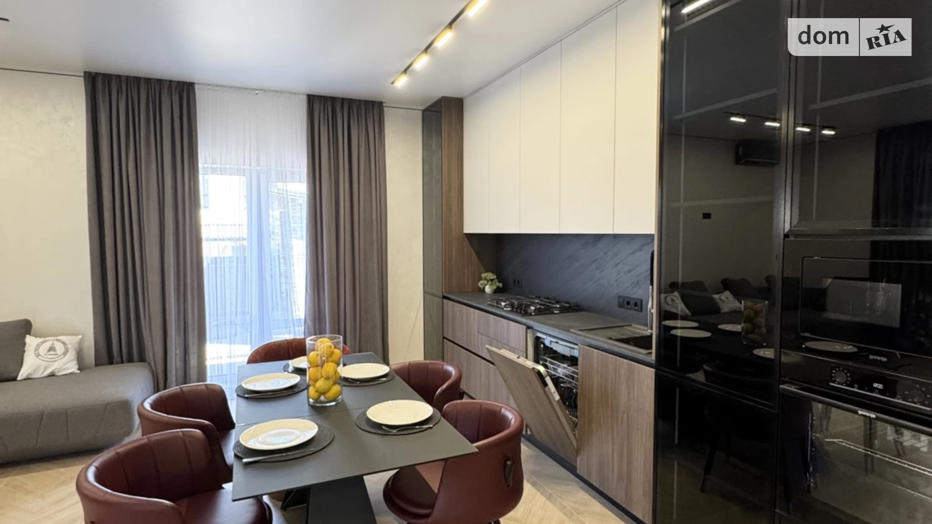 Продается дом на 2 этажа 125 кв. м с гаражом, цена: 209000 $ - фото 3